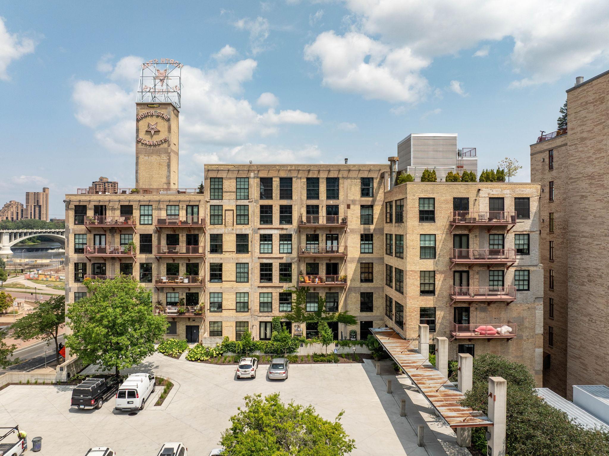 View of Residential at 117 Portland Avenue #302, Minneapolis MN 55401, Minneapolis (88 of 101) - Mike Wilen | Minnesota Team Real Estate