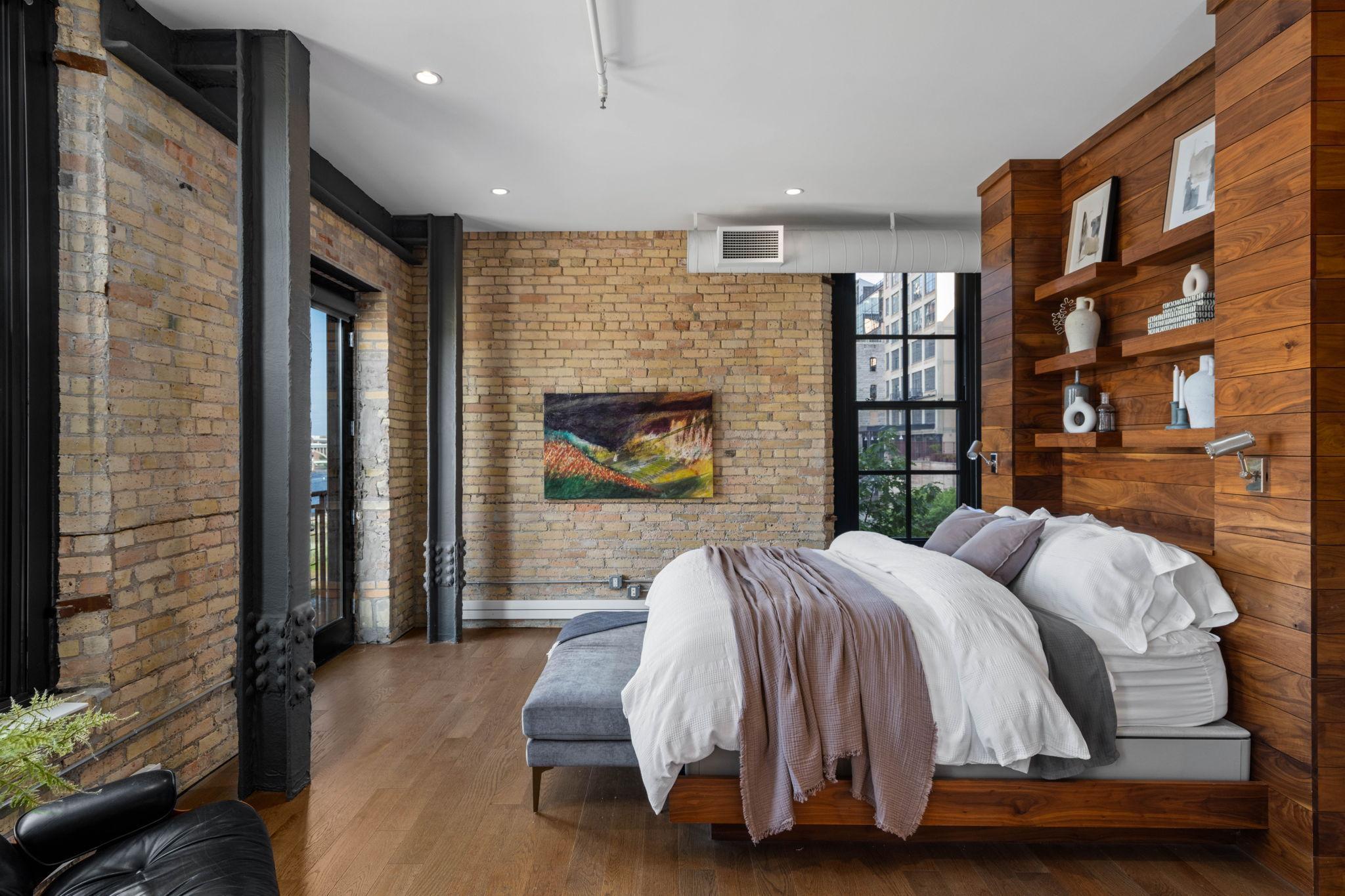 View of Residential at 117 Portland Avenue #302, Minneapolis MN 55401, Minneapolis (81 of 101) - Mike Wilen | Minnesota Team Real Estate