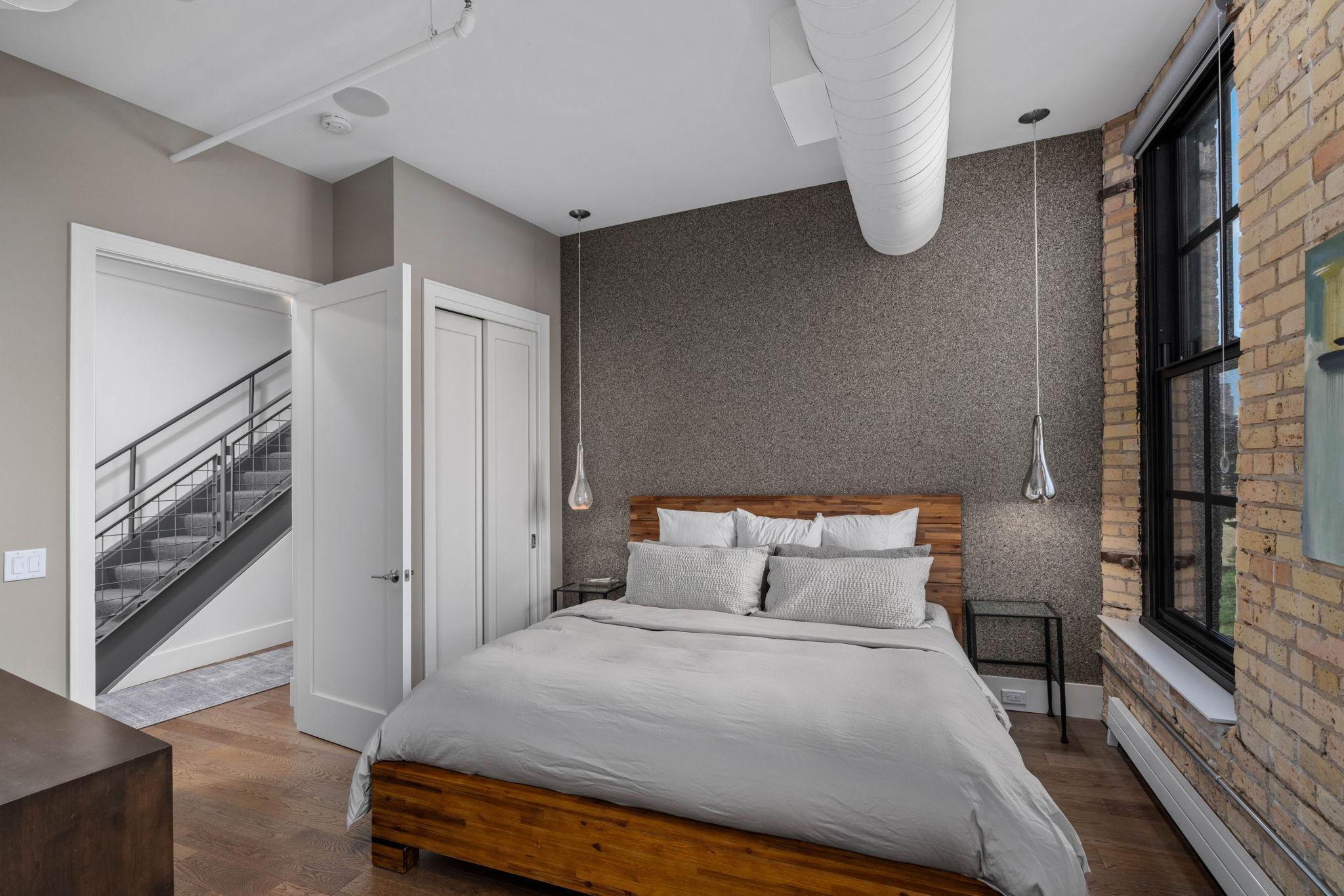 View of Residential at 117 Portland Avenue #302, Minneapolis MN 55401, Minneapolis (67 of 101) - Mike Wilen | Minnesota Team Real Estate