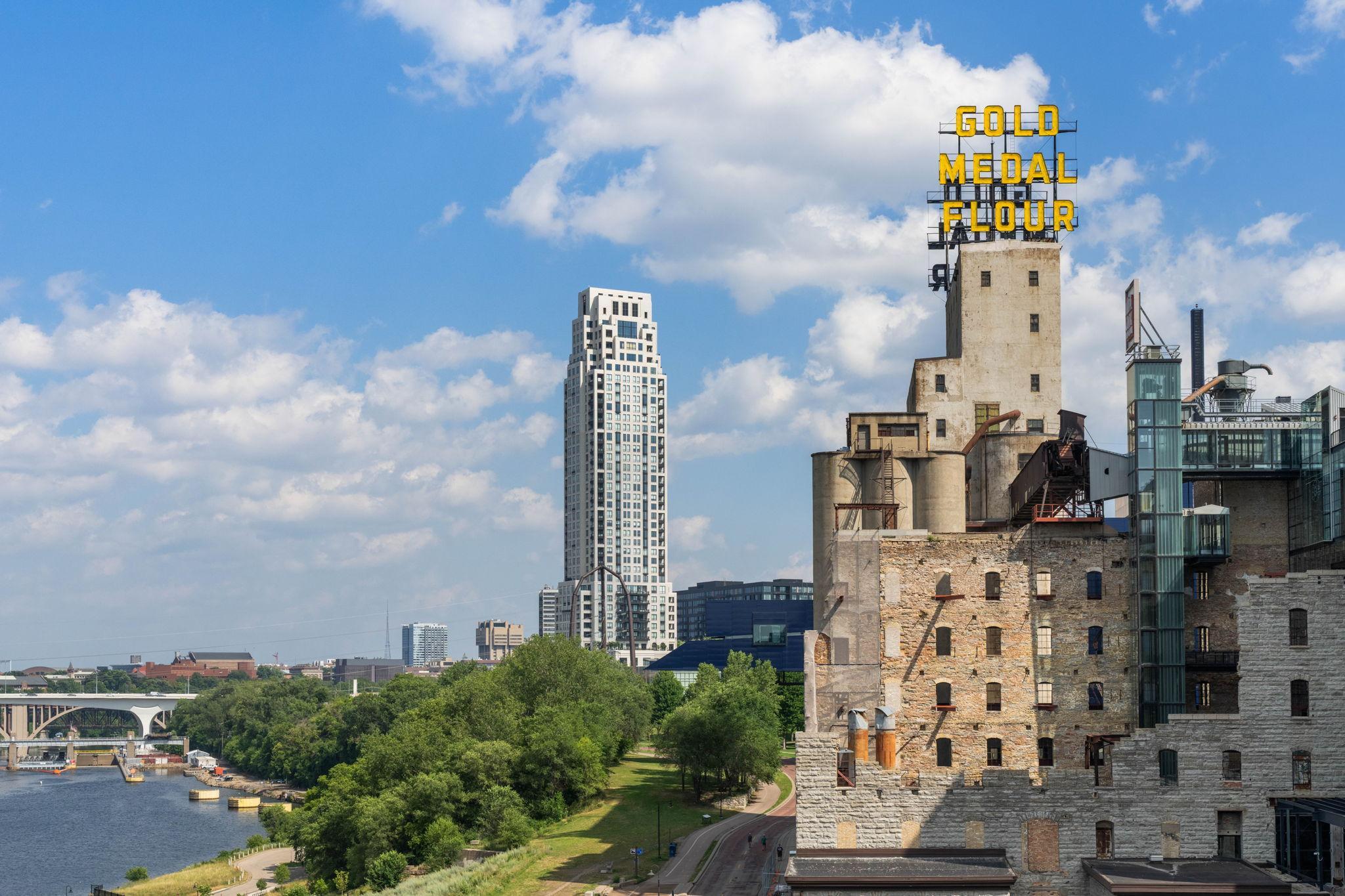 View of Residential at 117 Portland Avenue #302, Minneapolis MN 55401, Minneapolis (61 of 101) - Mike Wilen | Minnesota Team Real Estate