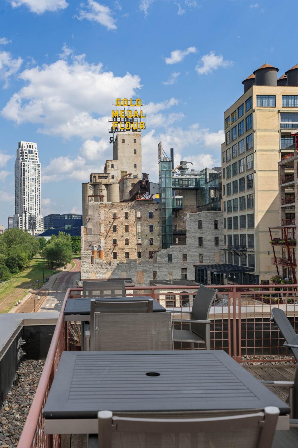 View of Residential at 117 Portland Avenue #302, Minneapolis MN 55401, Minneapolis (59 of 101) - Mike Wilen | Minnesota Team Real Estate