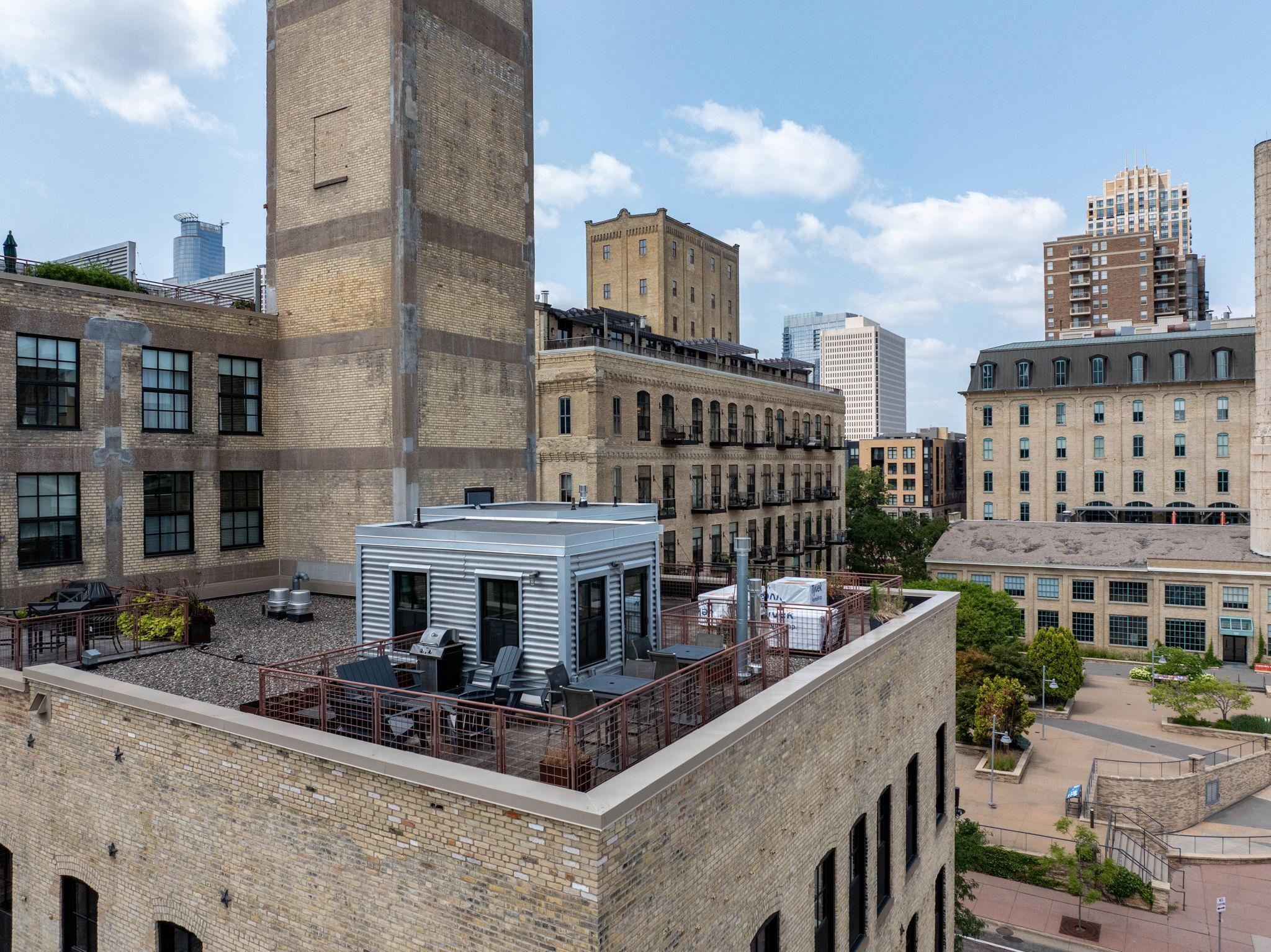 View of Residential at 117 Portland Avenue #302, Minneapolis MN 55401, Minneapolis (53 of 101) - Mike Wilen | Minnesota Team Real Estate