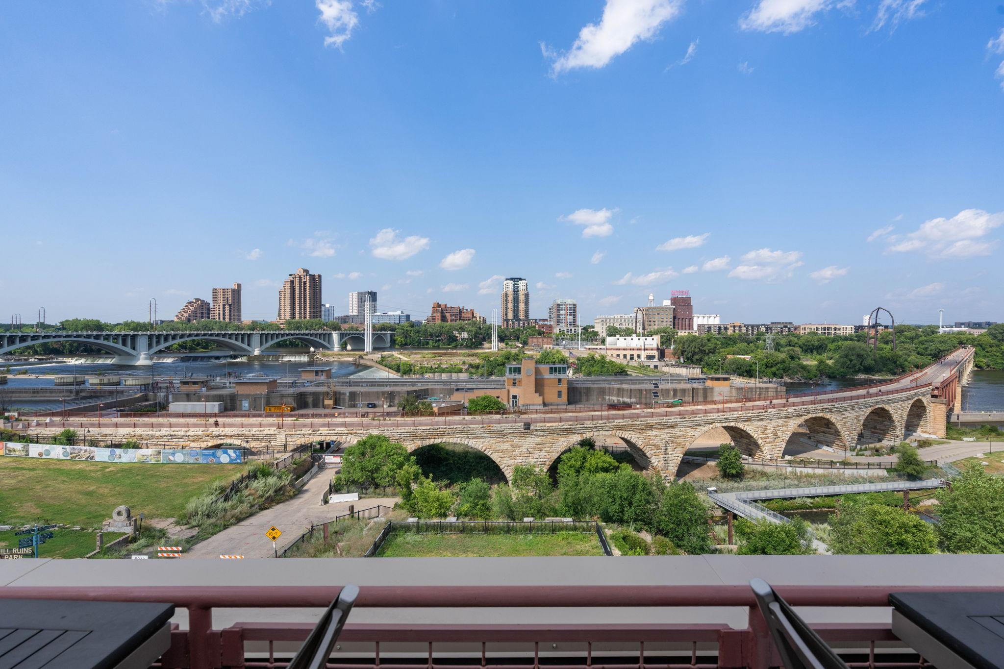 View of Residential at 117 Portland Avenue #302, Minneapolis MN 55401, Minneapolis (48 of 101) - Mike Wilen | Minnesota Team Real Estate