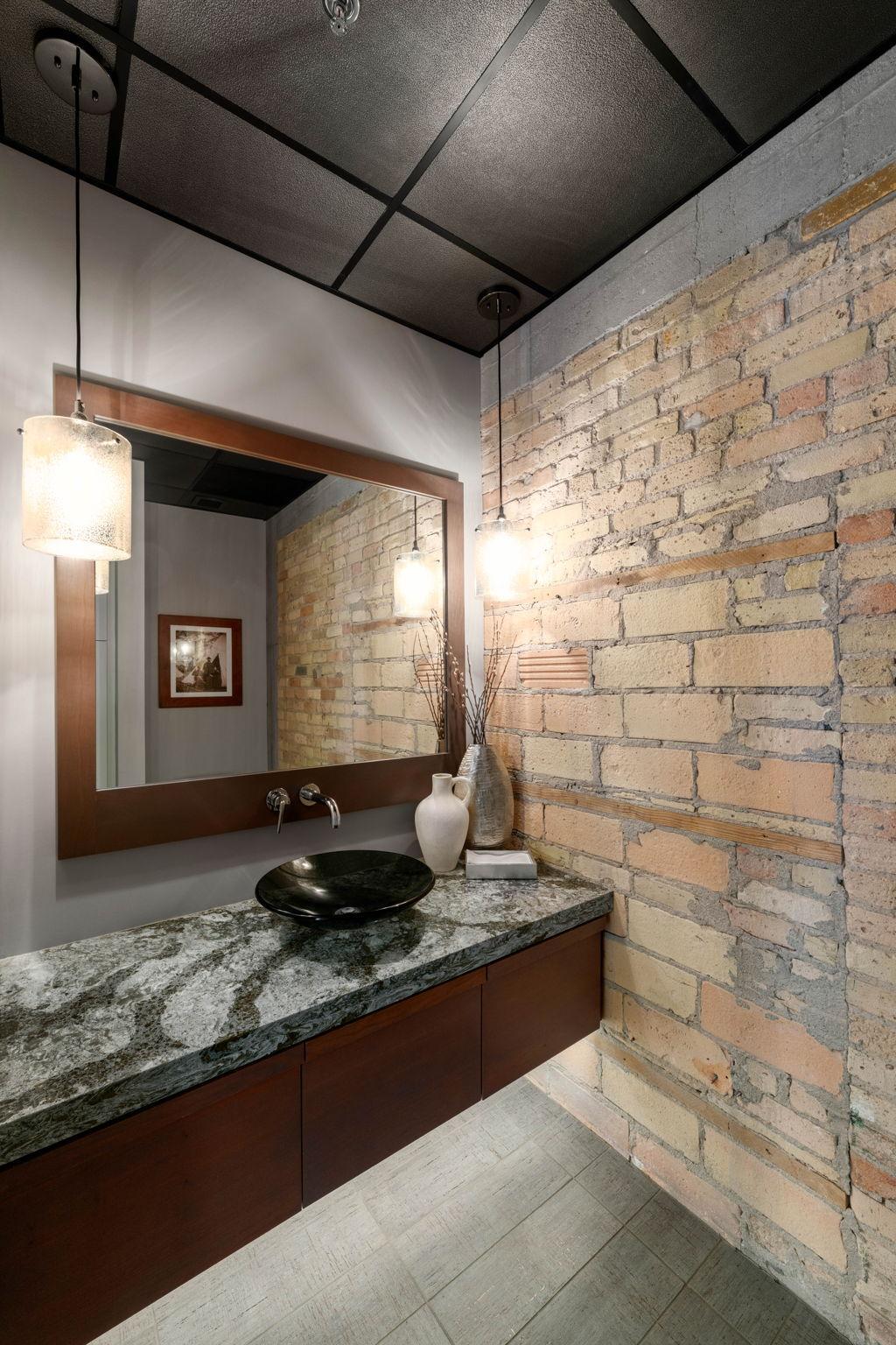 View of Residential at 117 Portland Avenue #302, Minneapolis MN 55401, Minneapolis (38 of 101) - Mike Wilen | Minnesota Team Real Estate