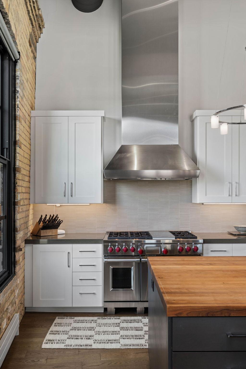 View of Residential at 117 Portland Avenue #302, Minneapolis MN 55401, Minneapolis (29 of 101) - Mike Wilen | Minnesota Team Real Estate