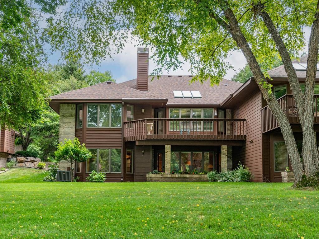 View of Residential at 7786 Lochmere Terrace, Edina MN 55439, Edina (34 of 39) - Mike Wilen | Minnesota Team Real Estate