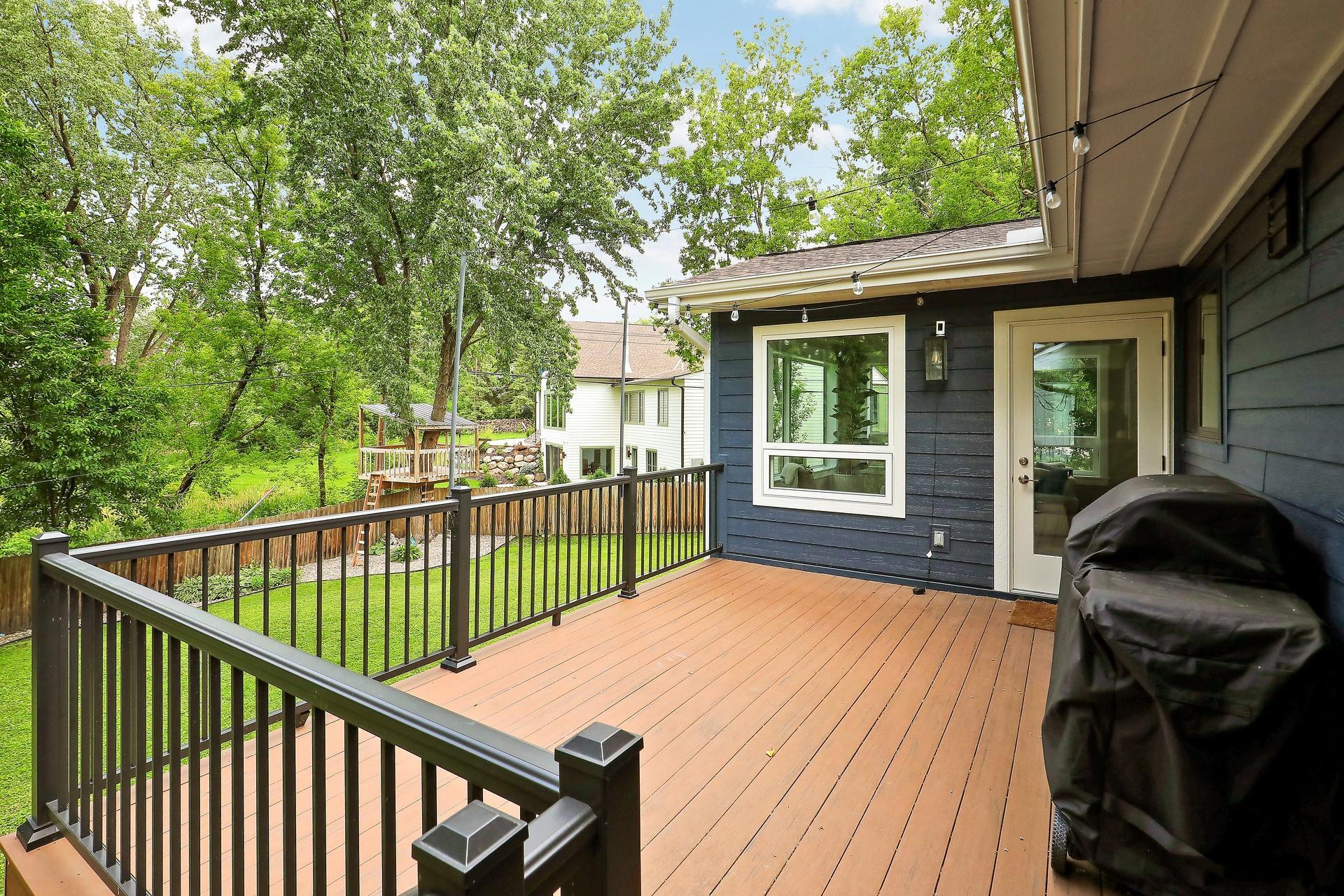 View of Residential at 193 Ridgeview Drive, Wayzata MN 55391, Wayzata (40 of 45) - Mike Wilen | Minnesota Team Real Estate