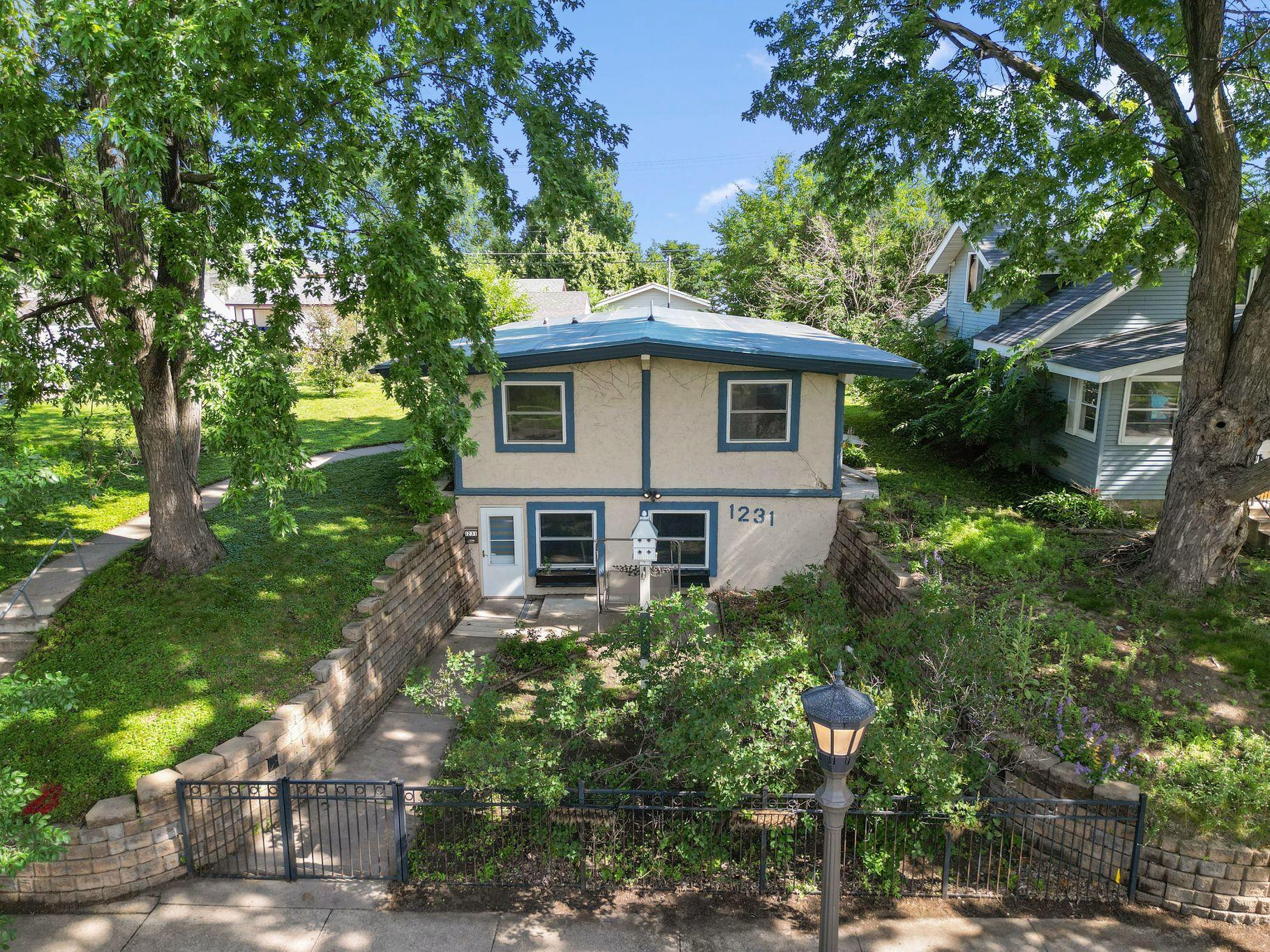 View of Residential at 1231 Hewitt Avenue, Saint Paul MN 55104, Saint Paul (29 of 35) - Mike Wilen | Minnesota Team Real Estate