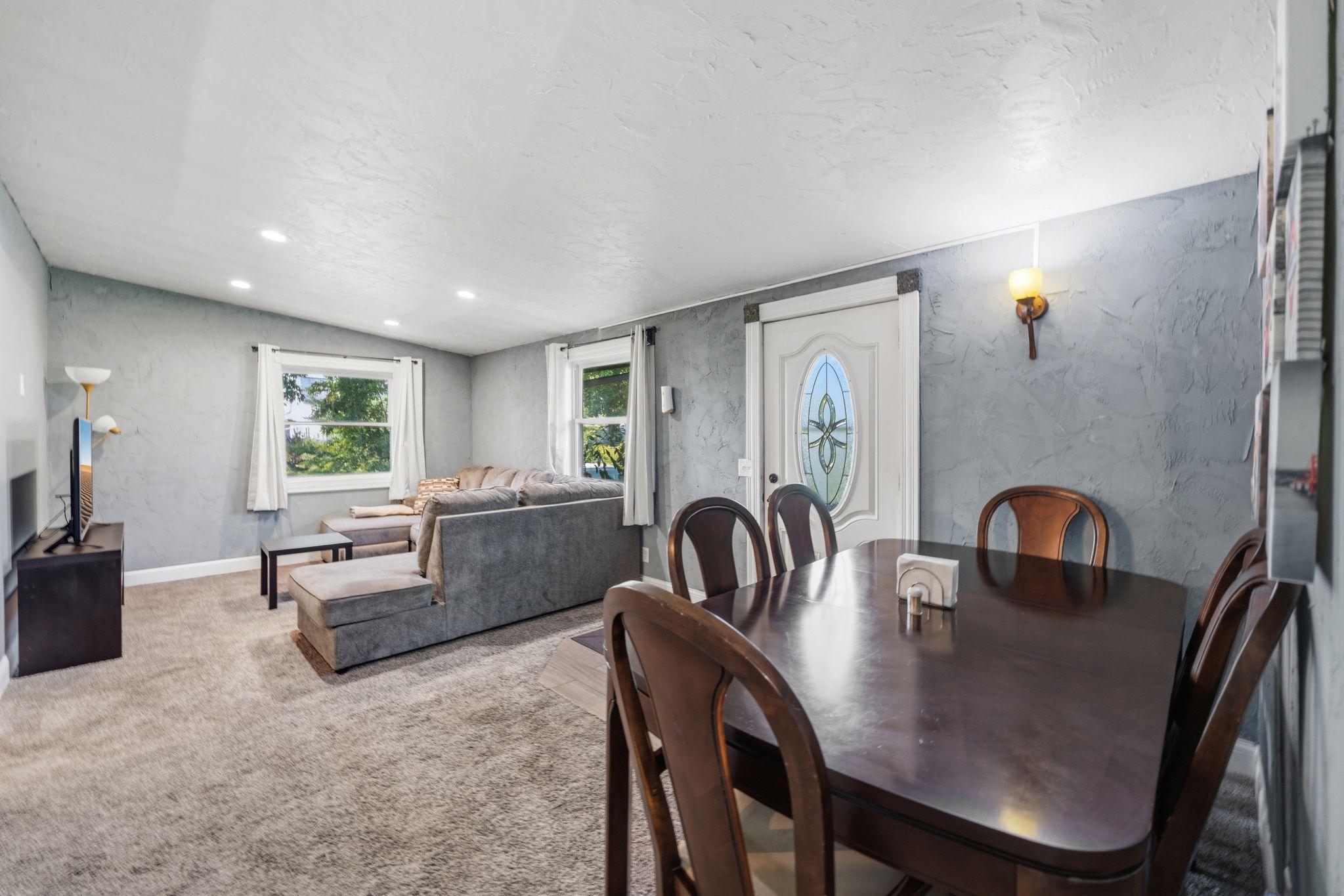 View of Residential at 1231 Hewitt Avenue, Saint Paul MN 55104, Saint Paul (8 of 35) - Mike Wilen | Minnesota Team Real Estate