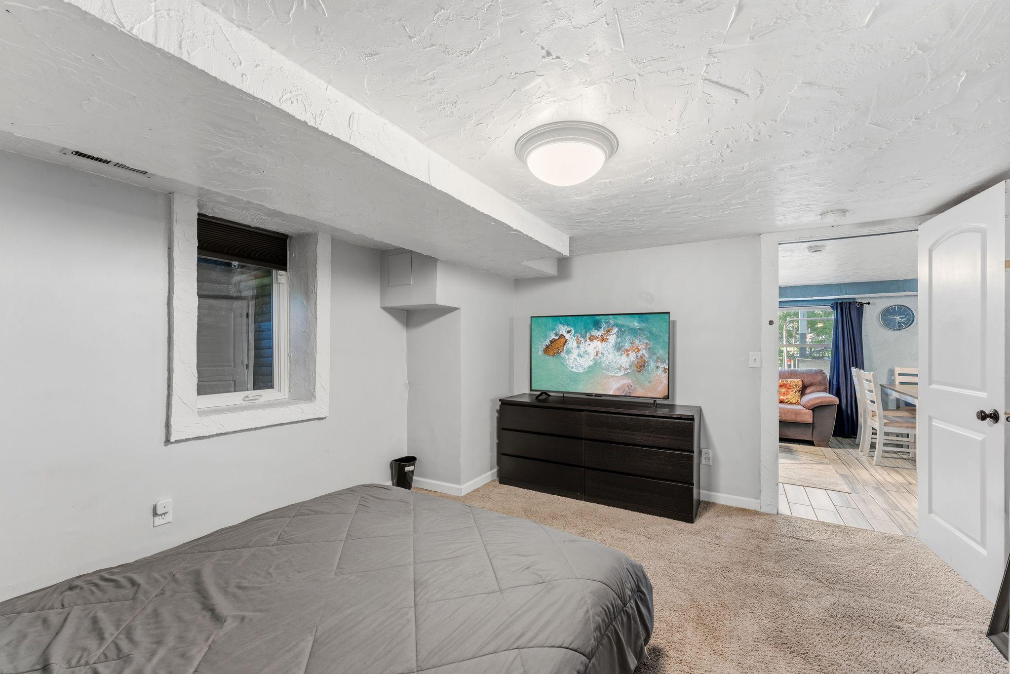 View of Residential at 1231 Hewitt Avenue, Saint Paul MN 55104, Saint Paul (24 of 35) - Mike Wilen | Minnesota Team Real Estate
