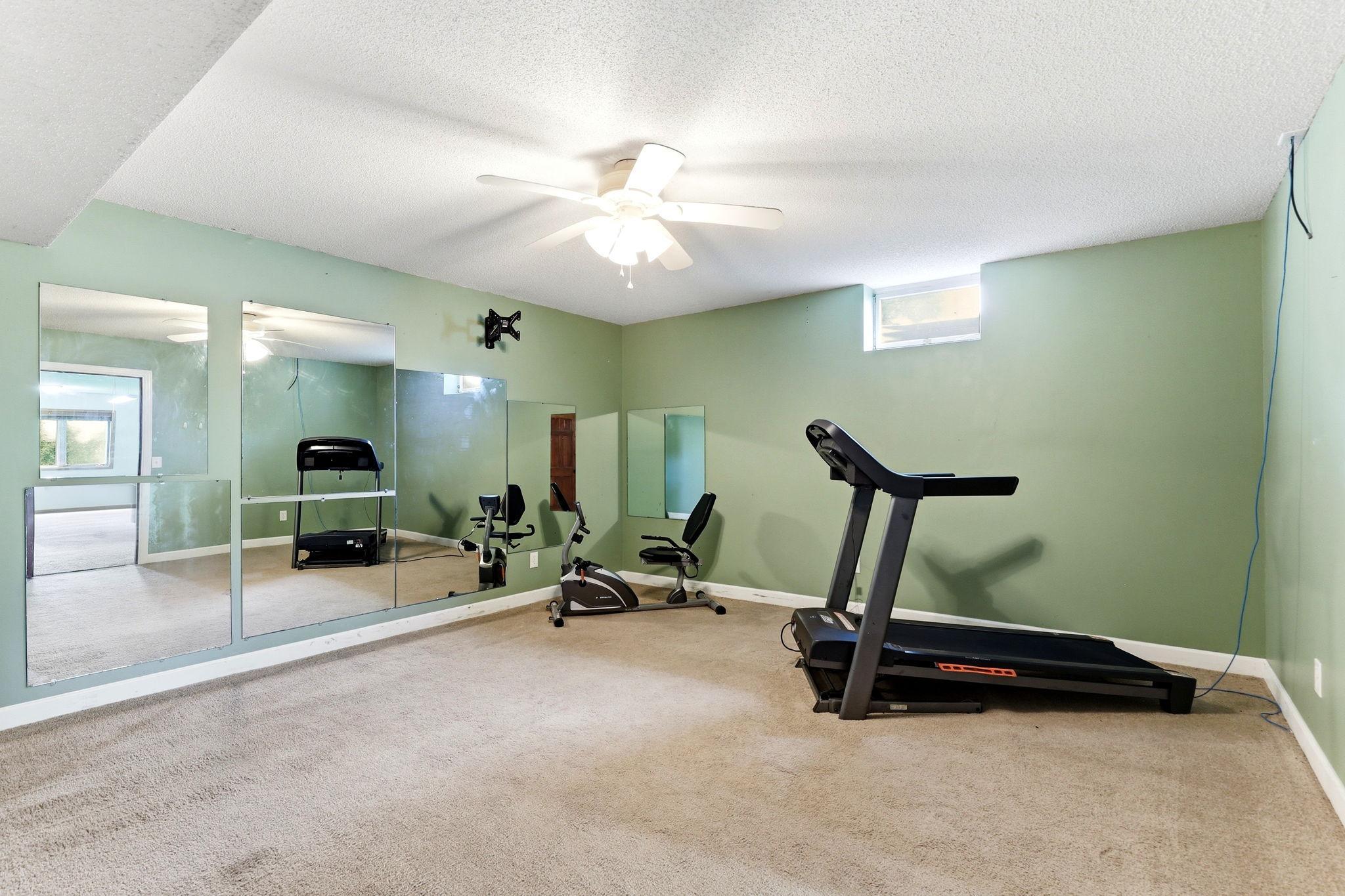 View of Residential at 5968 Scenic Place, Shoreview MN 55126, Shoreview (28 of 32) - Mike Wilen | Minnesota Team Real Estate