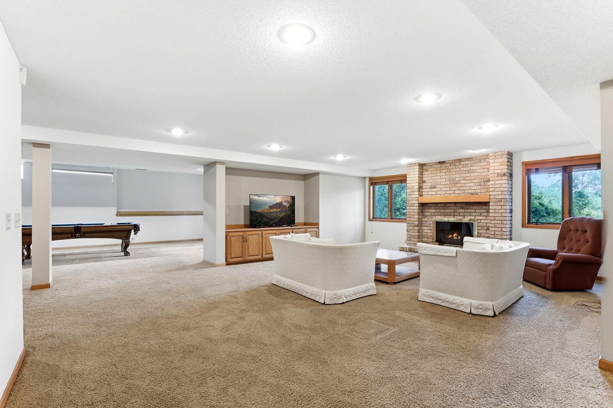 View of Residential at 5968 Scenic Place, Shoreview MN 55126, Shoreview (22 of 32) - Mike Wilen | Minnesota Team Real Estate