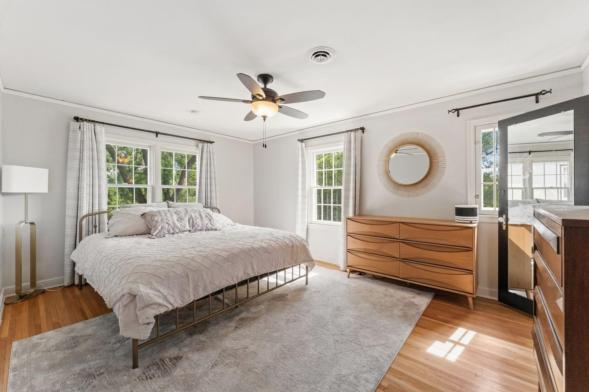 View of Residential at 704 Minnehaha Parkway, Minneapolis MN 55417, Minneapolis (22 of 51) - Mike Wilen | Minnesota Team Real Estate