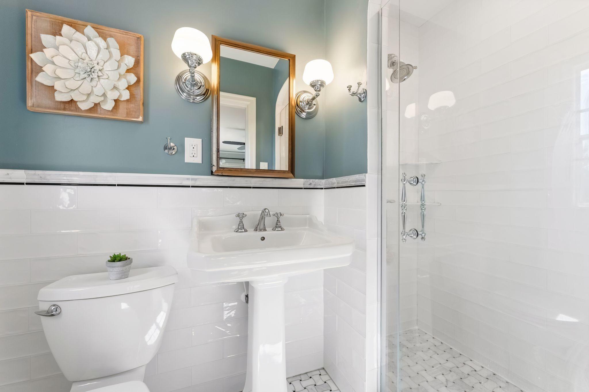 View of Residential at 704 Minnehaha Parkway, Minneapolis MN 55417, Minneapolis (24 of 51) - Mike Wilen | Minnesota Team Real Estate
