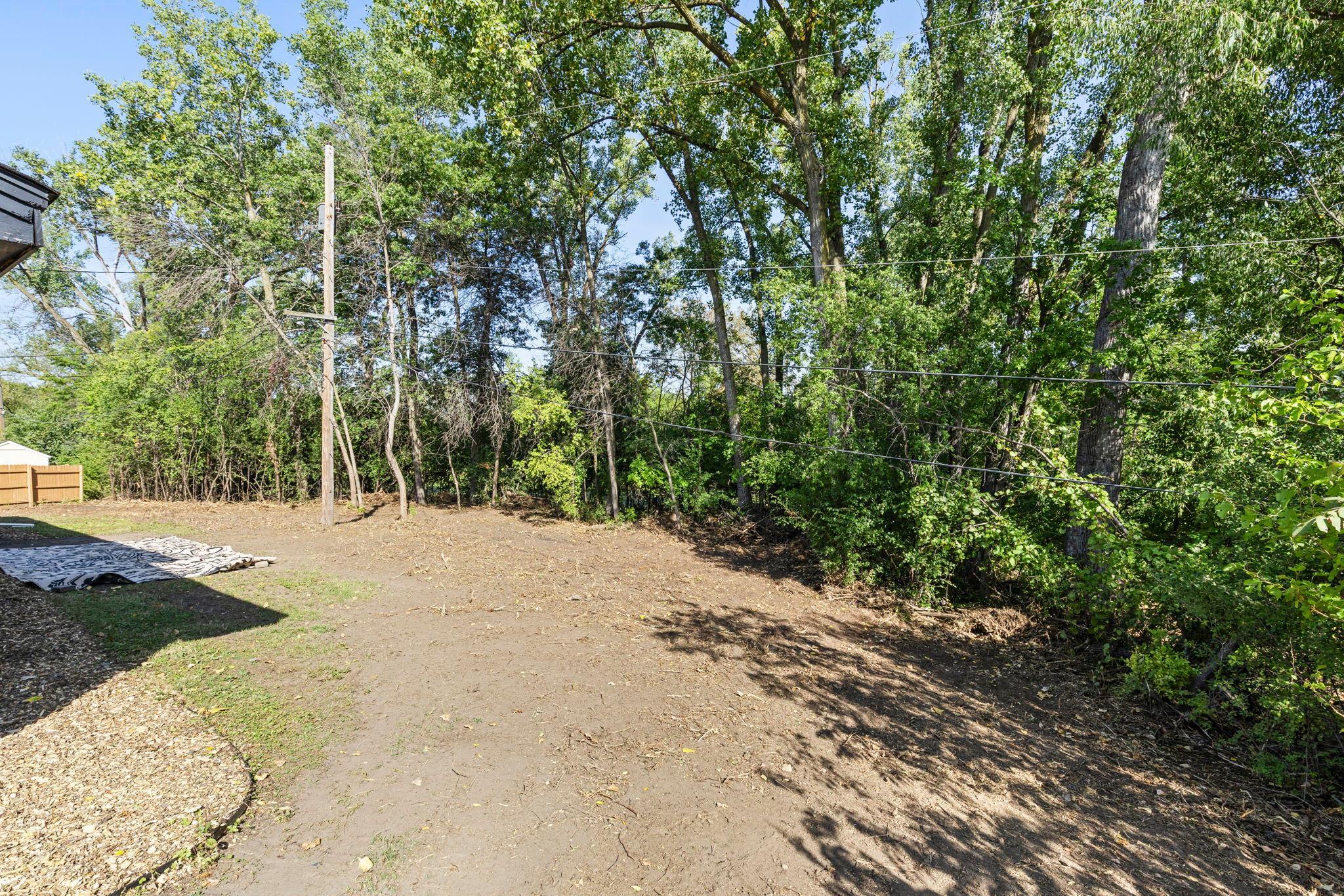 View of Residential at 8209 Johnson Circle, Bloomington MN 55437, Bloomington (34 of 37) - Mike Wilen | Minnesota Team Real Estate