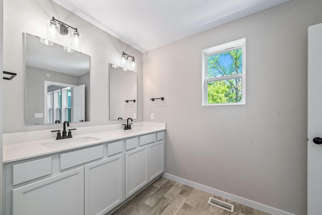 View of Residential at 12840 Sawyer Lane, Rogers MN 55374, Rogers (39 of 48) - Mike Wilen | Minnesota Team Real Estate