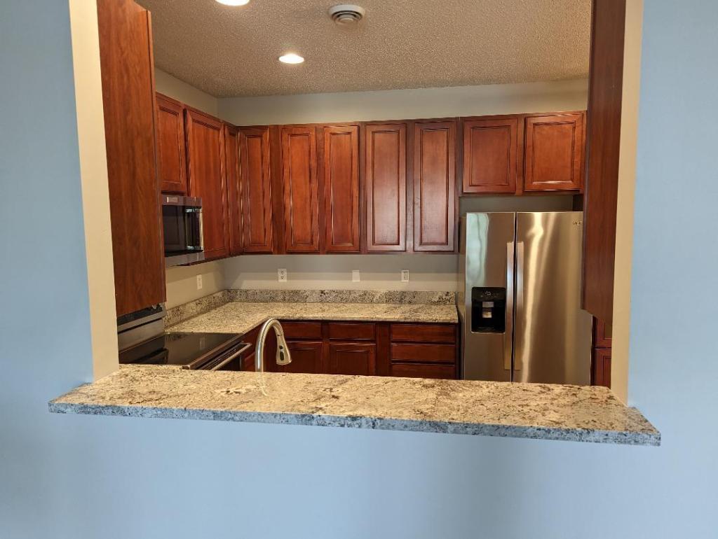 View of Residential at 4940 Underwood Lane #4940D, Plymouth MN 55442, Plymouth (6 of 23) - Mike Wilen | Minnesota Team Real Estate