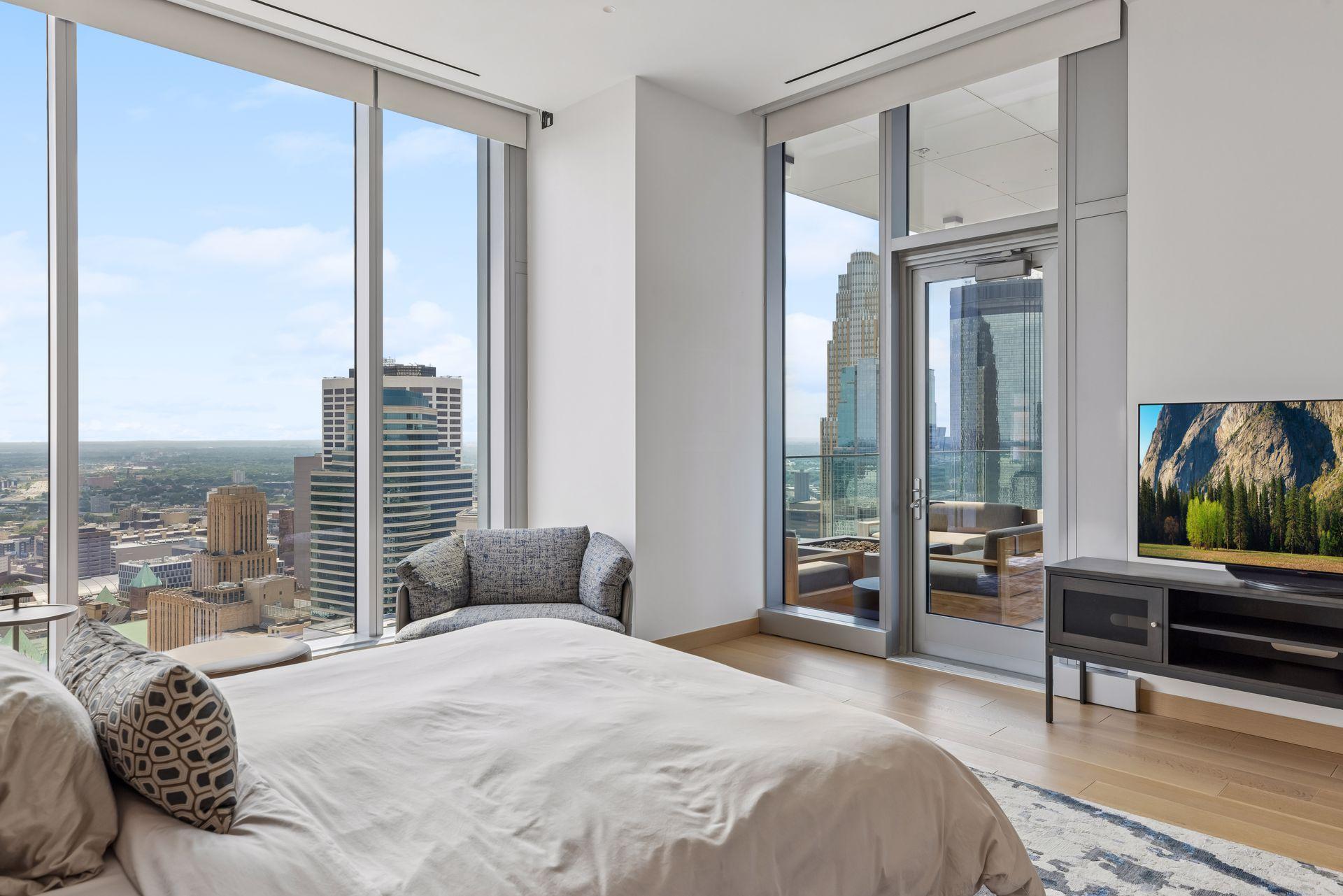 View of Residential at 255 Hennepin Avenue #3505, Minneapolis MN 55401, Minneapolis (32 of 62) - Mike Wilen | Minnesota Team Real Estate