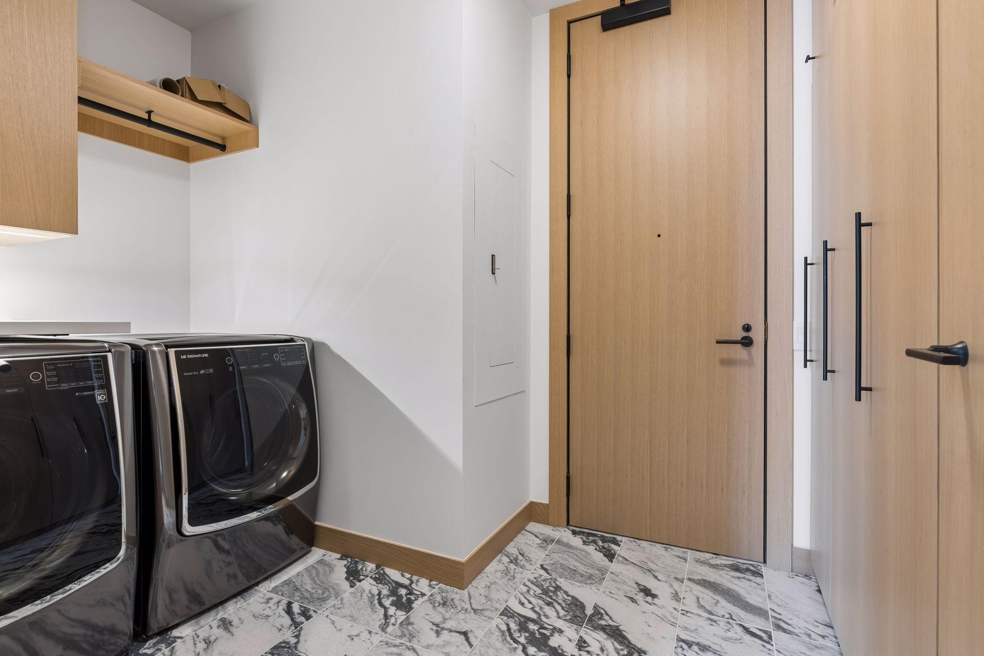 View of Residential at 255 Hennepin Avenue #3505, Minneapolis MN 55401, Minneapolis (47 of 62) - Mike Wilen | Minnesota Team Real Estate