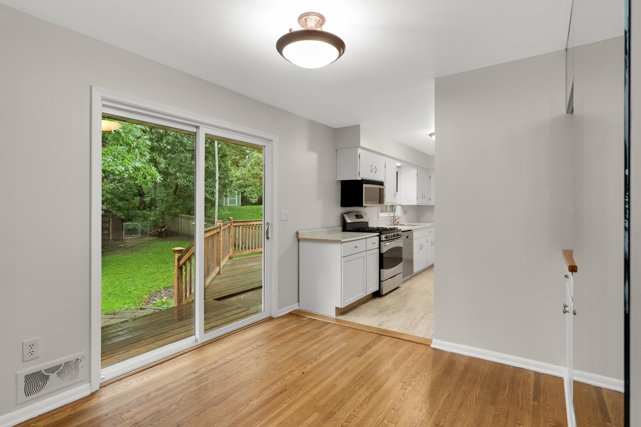 View of Residential at 3929 Williston Road, Minnetonka MN 55345, Minnetonka (9 of 29) - Mike Wilen | Minnesota Team Real Estate