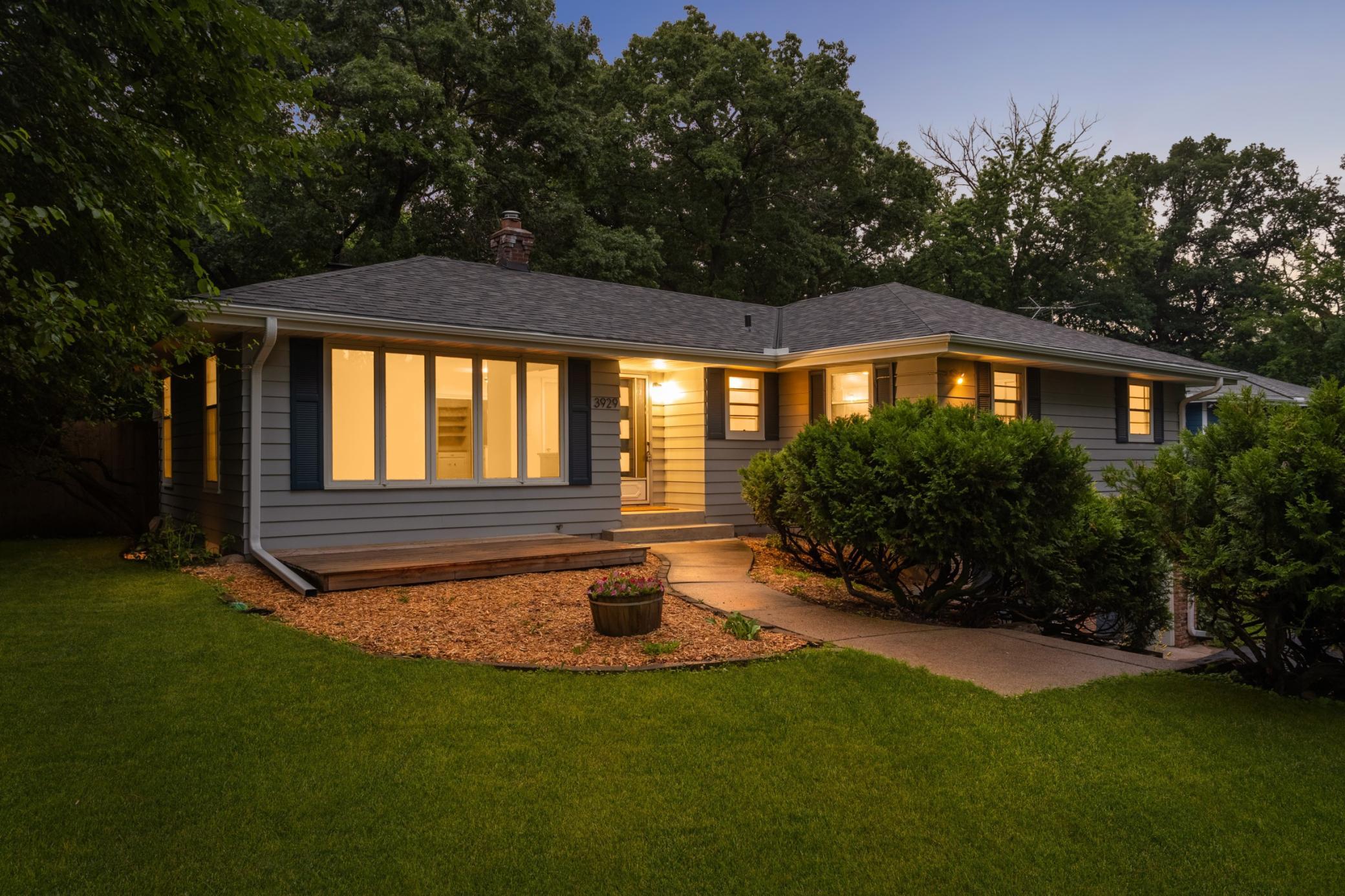 View of Residential at 3929 Williston Road, Minnetonka MN 55345, Minnetonka (5 of 29) - Mike Wilen | Minnesota Team Real Estate
