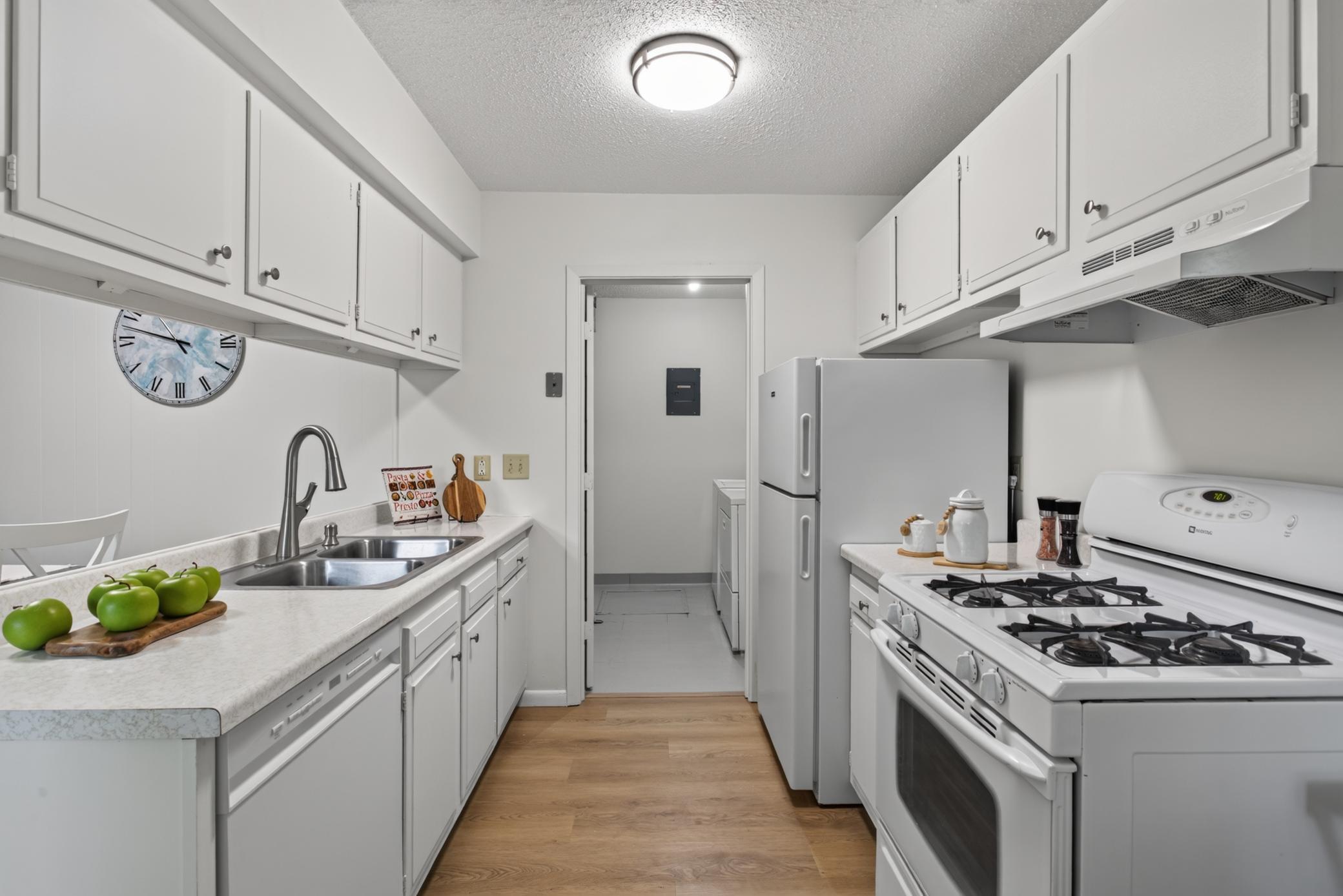View of Residential at 2755 Upland Lane, Plymouth MN 55447, Plymouth (8 of 21) - Mike Wilen | Minnesota Team Real Estate