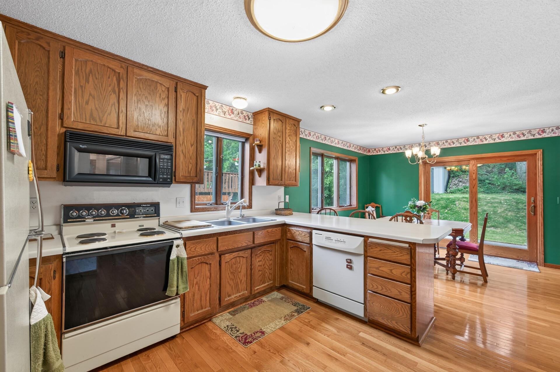 View of Residential at 2697 Jessica Court, Little Canada MN 55117, Little Canada (11 of 48) - Mike Wilen | Minnesota Team Real Estate