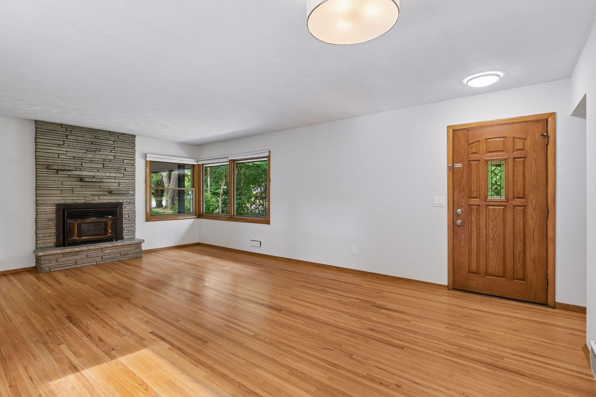 View of Residential at 3521 County Road 101, Minnetonka MN 55345, Minnetonka (3 of 20) - Mike Wilen | Minnesota Team Real Estate