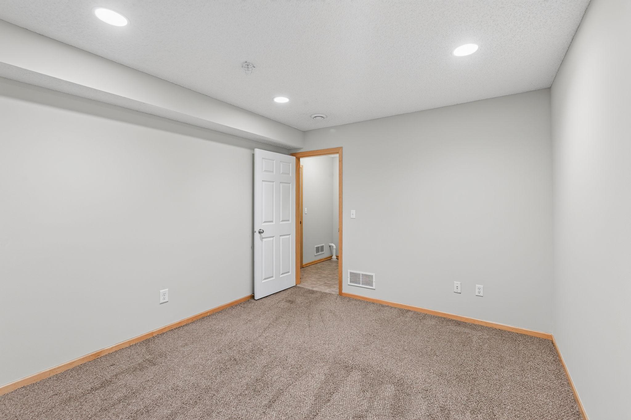 View of Residential at 15589 Dwellers Way #1003, Apple Valley MN 55124, Apple Valley (24 of 31) - Mike Wilen | Minnesota Team Real Estate