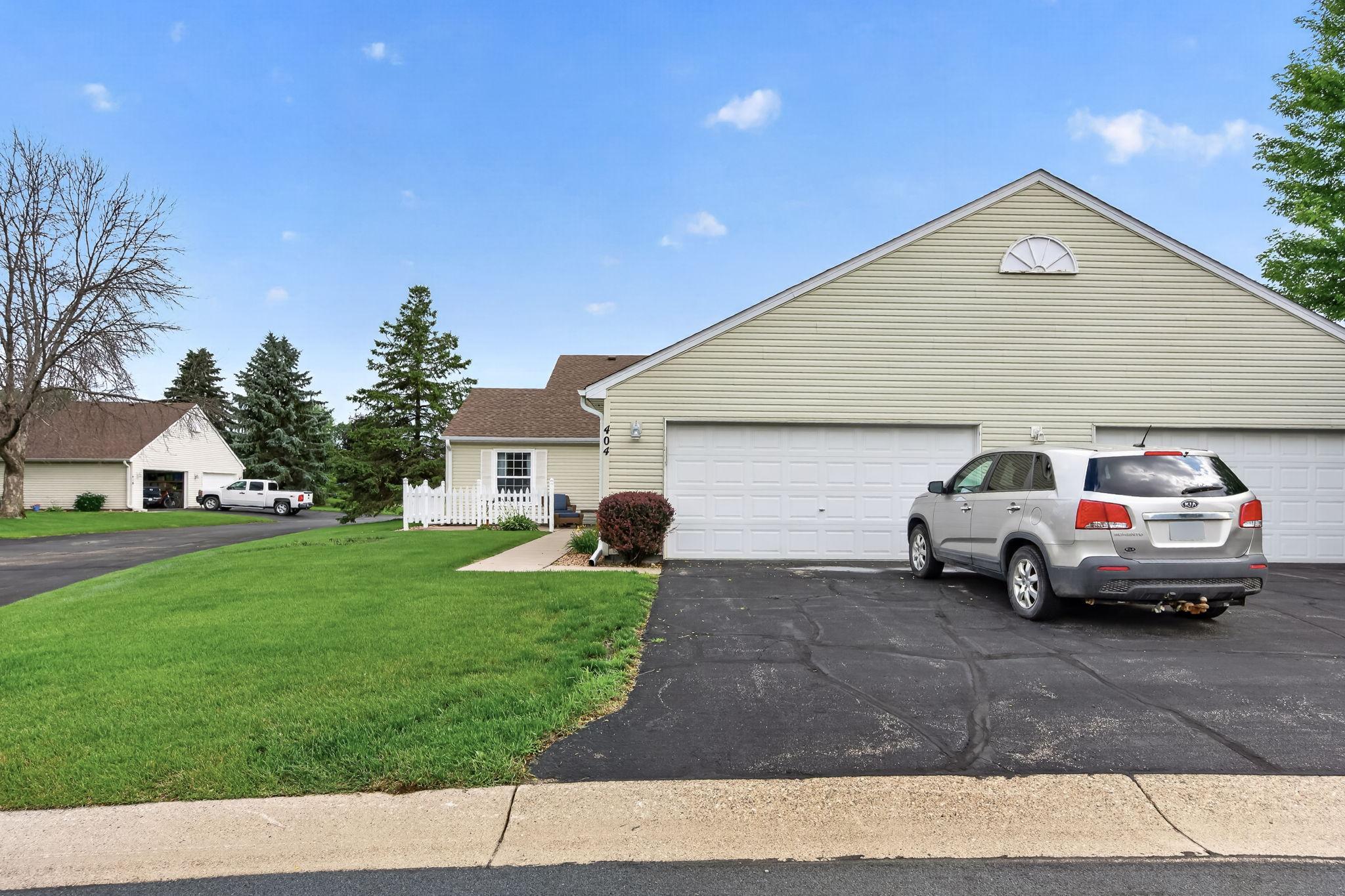 View of Residential at 404 Sarazin Street, Shakopee MN 55379, Shakopee (2 of 28) - Mike Wilen | Minnesota Team Real Estate