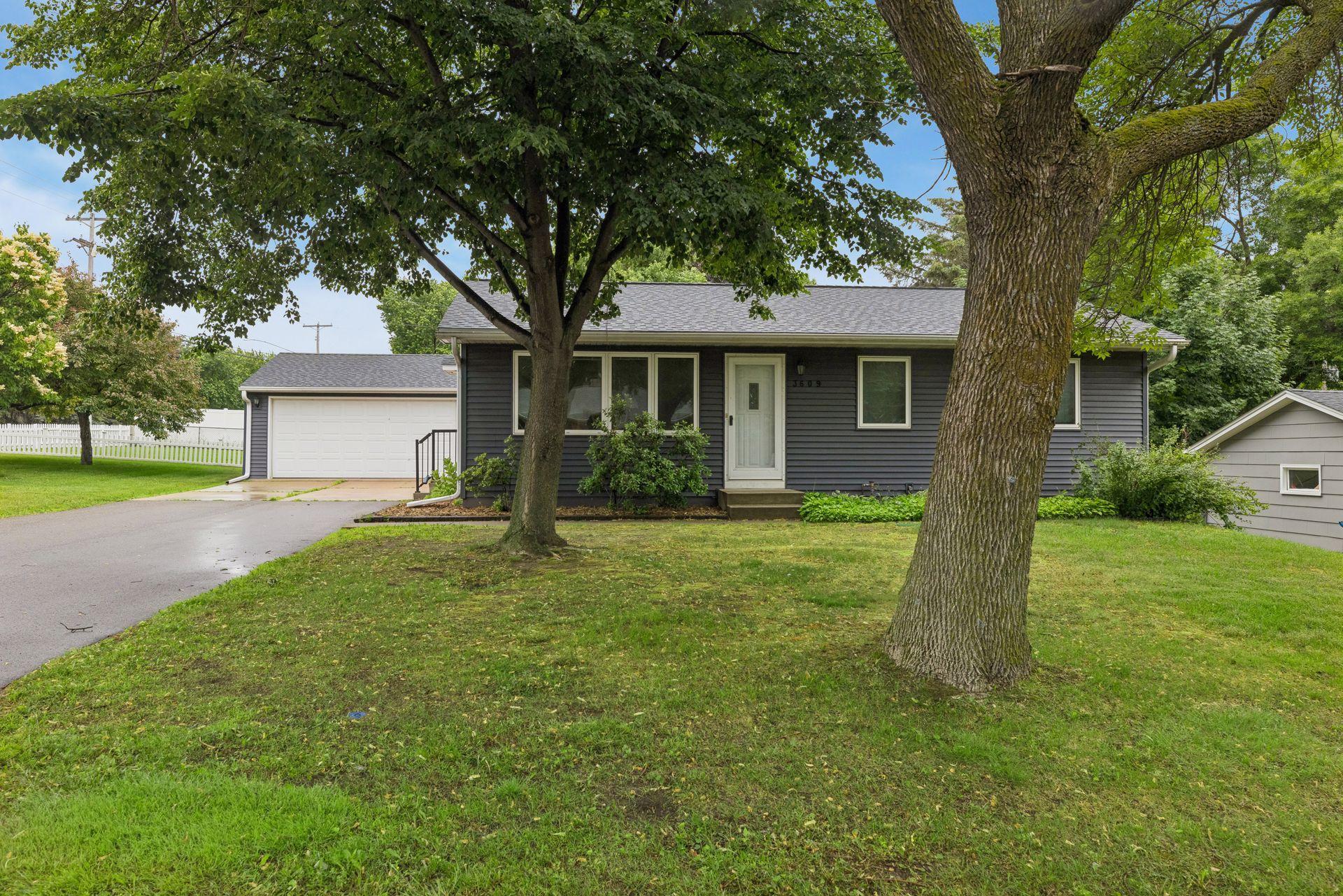 View of Residential at 3609 Rolling View Drive, White Bear Lake MN 55110, White Bear Lake - Mike Wilen | Minnesota Team Real Estate