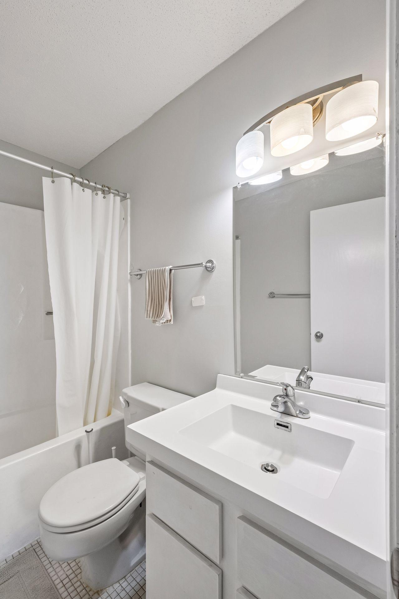 View of Residential at 121 Washington Avenue #1104, Minneapolis MN 55401, Minneapolis (24 of 58) - Mike Wilen | Minnesota Team Real Estate