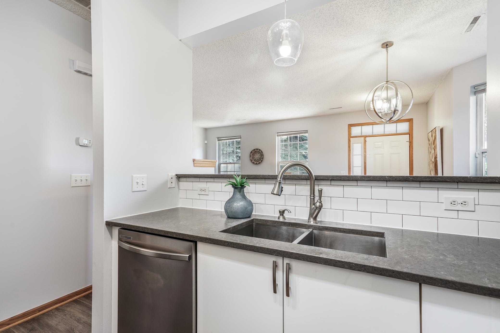 View of Residential at 1692 Liberty Circle, Shakopee MN 55379, Shakopee (10 of 36) - Mike Wilen | Minnesota Team Real Estate