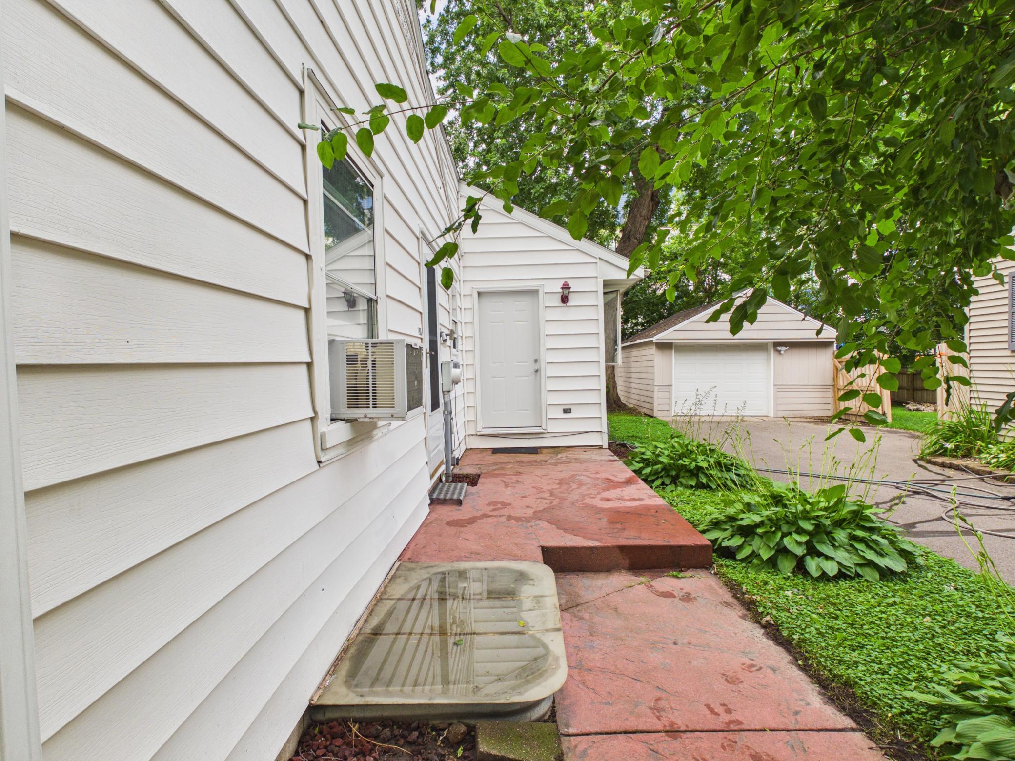 View of Residential at 2940 Sumter Avenue, Saint Louis Park MN 55426, Saint Louis Park (6 of 8) - Mike Wilen | Minnesota Team Real Estate