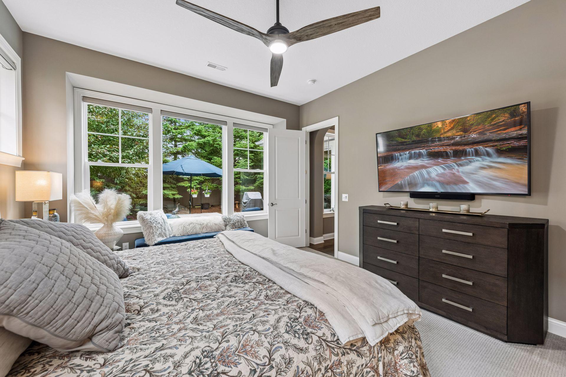 View of Residential at 5010 Dale Ridge Road, Woodbury MN 55129, Woodbury (17 of 31) - Mike Wilen | Minnesota Team Real Estate