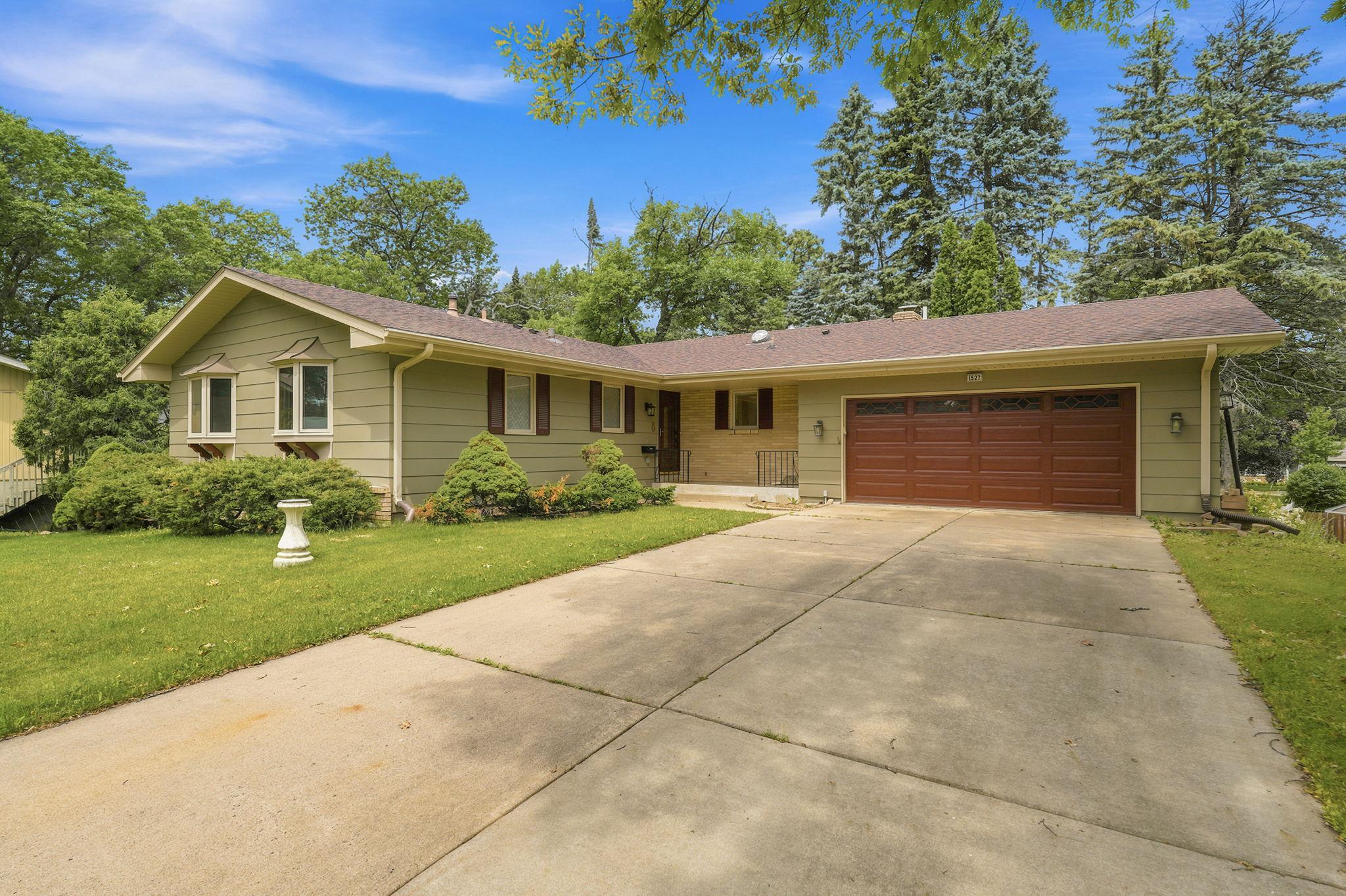 View of Single Family at 1527 Windemere Circle, Fridley - Mike Wilen | Minnesota Team Real Estate