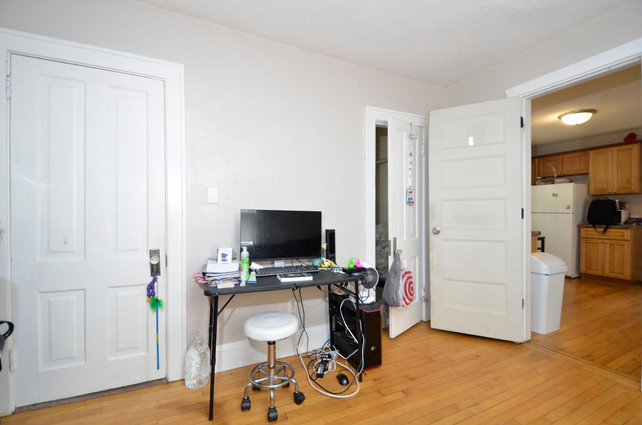 View of Residential Income at 690 Conway Street, Saint Paul MN 55106, Saint Paul (21 of 24) - Mike Wilen | Minnesota Team Real Estate
