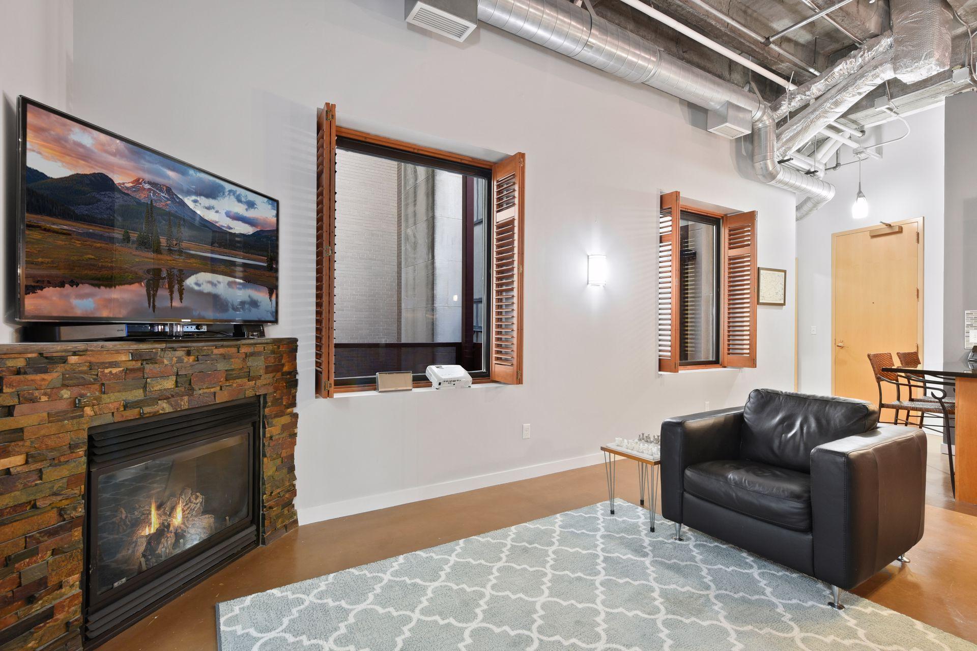 View of Residential at 601 Marquette Avenue #604, Minneapolis MN 55402, Minneapolis (5 of 37) - Mike Wilen | Minnesota Team Real Estate