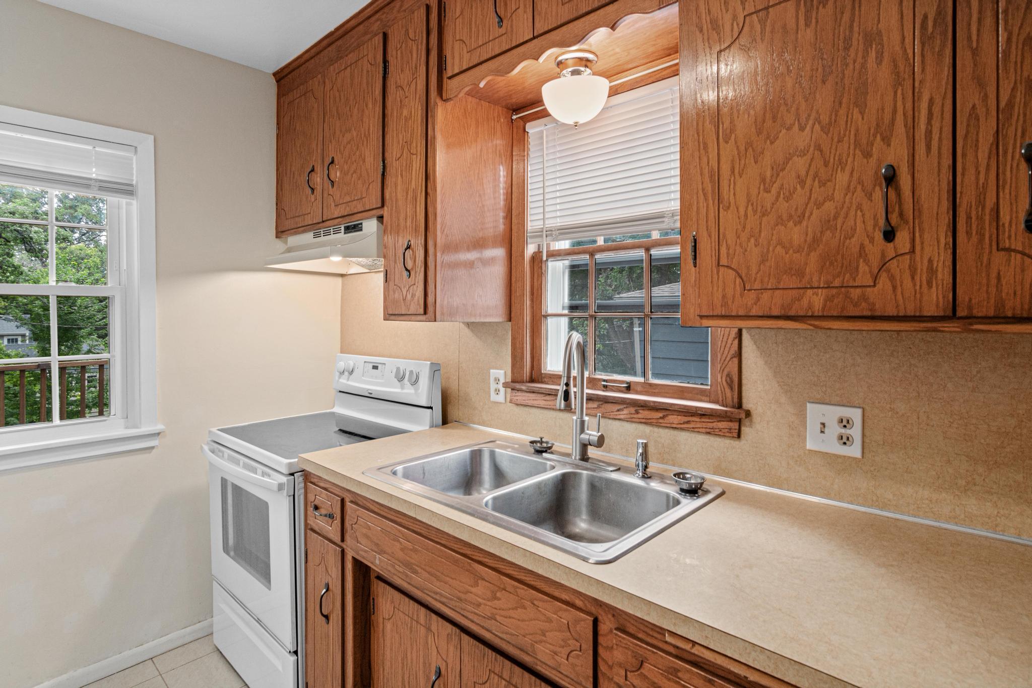 View of Residential Income at 60 Grove Street, Mahtomedi MN 55115, Mahtomedi (30 of 42) - Mike Wilen | Minnesota Team Real Estate