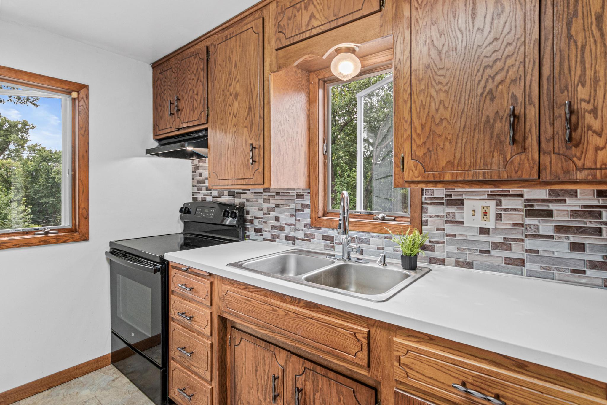 View of Residential Income at 60 Grove Street, Mahtomedi MN 55115, Mahtomedi (11 of 42) - Mike Wilen | Minnesota Team Real Estate