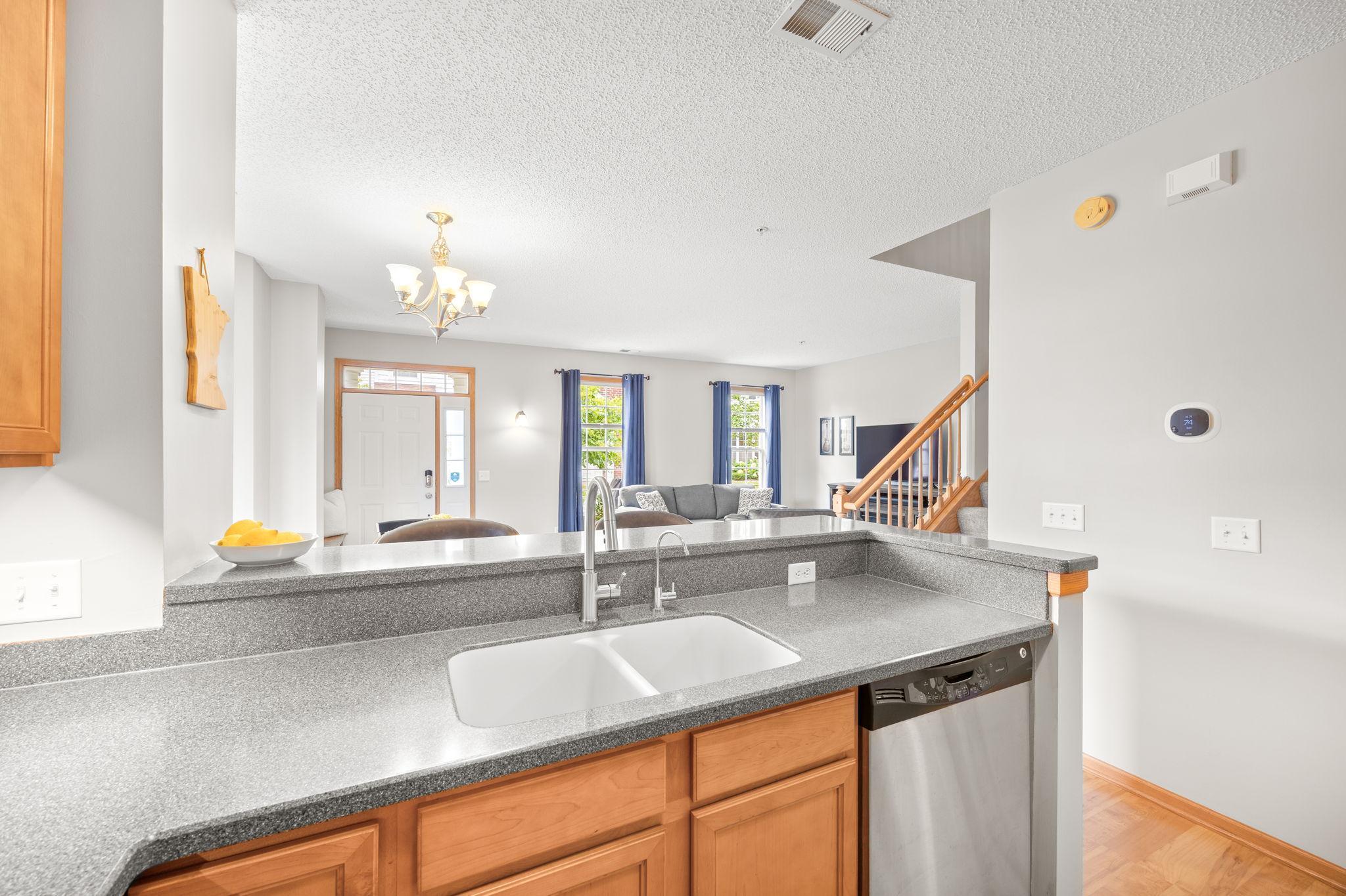 View of Residential at 1246 Chateau Avenue #409, Maplewood MN 55109, Maplewood (11 of 23) - Mike Wilen | Minnesota Team Real Estate