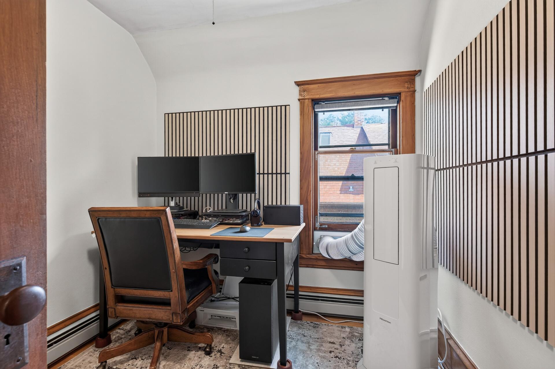 View of Residential Income at 2538 Jefferson Street, Minneapolis MN 55418, Minneapolis (23 of 46) - Mike Wilen | Minnesota Team Real Estate