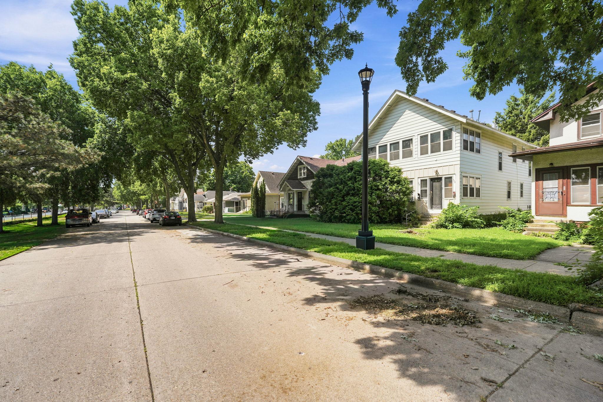 View of Residential Income at 921 27th Avenue, Minneapolis MN 55414, Minneapolis (3 of 28) - Mike Wilen | Minnesota Team Real Estate