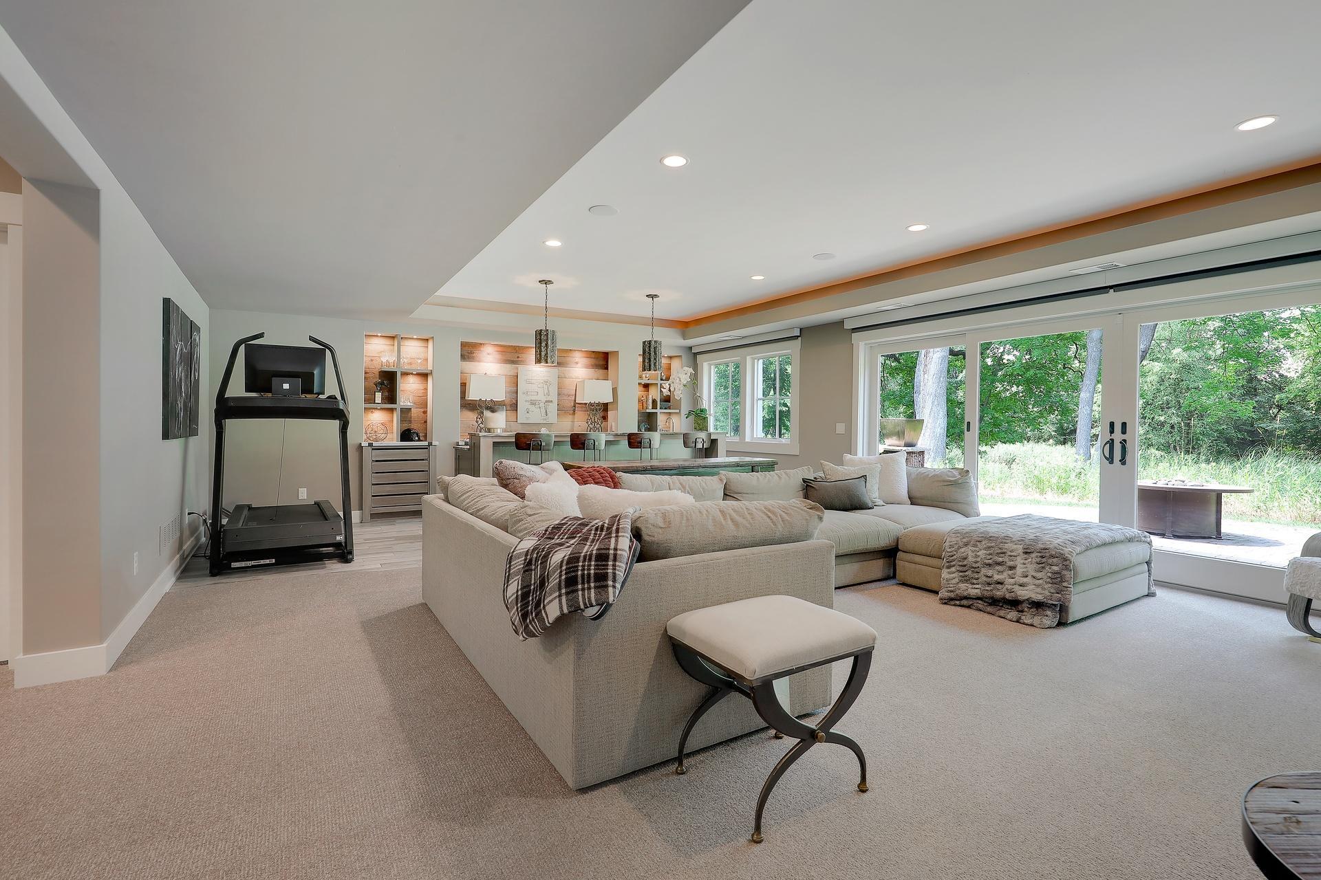 View of Residential at 415 Carpenters Pt, Wayzata MN 55391, Wayzata (21 of 39) - Mike Wilen | Minnesota Team Real Estate