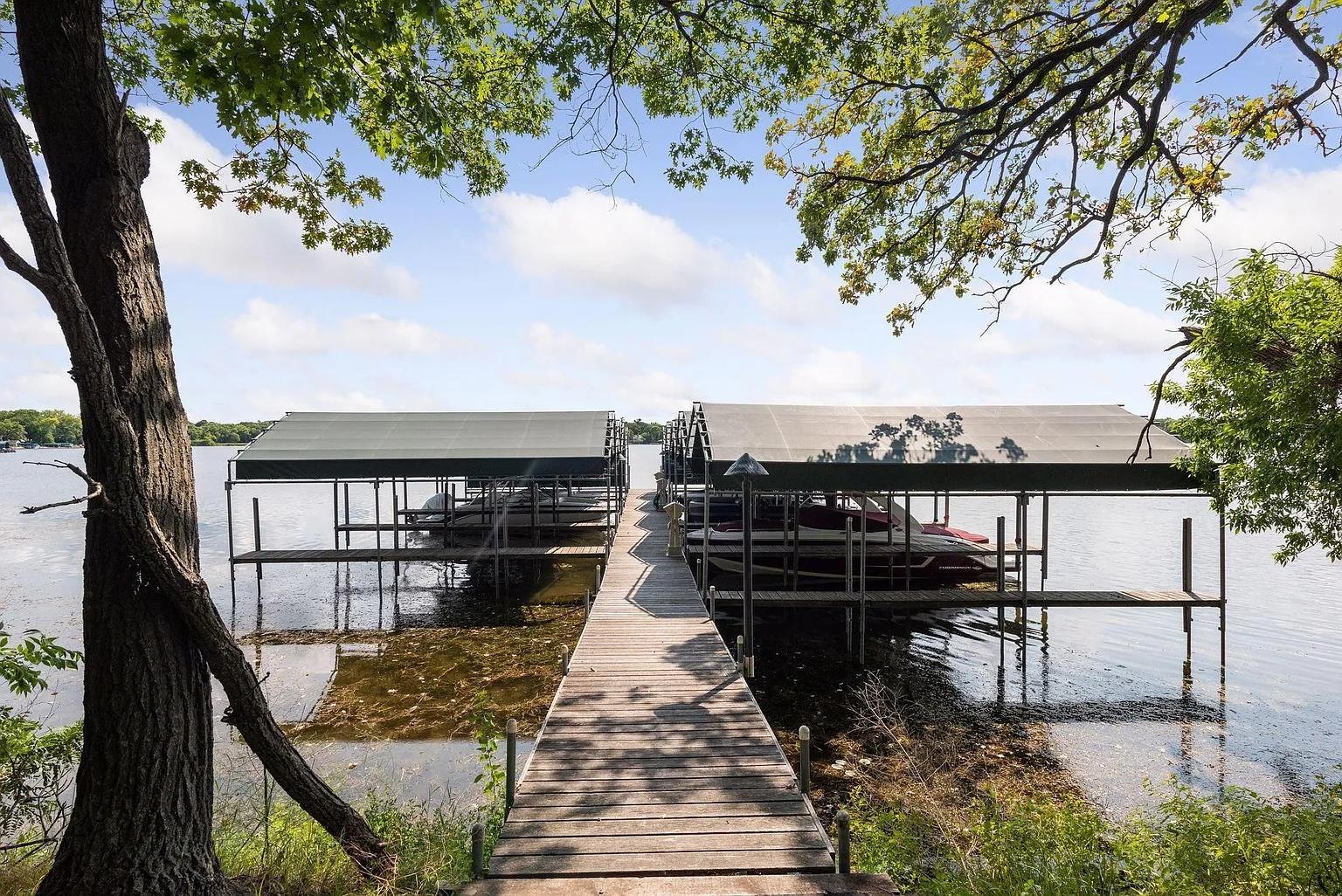 View of Residential at 415 Carpenters Pt, Wayzata MN 55391, Wayzata (32 of 39) - Mike Wilen | Minnesota Team Real Estate