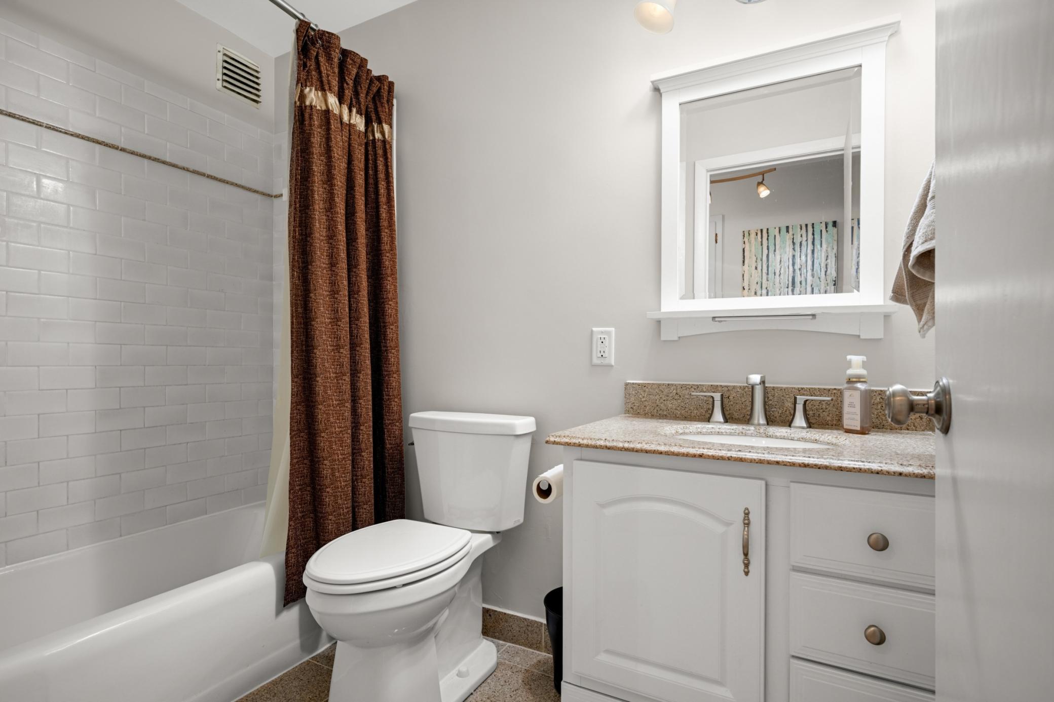 View of Residential at 1901 Emerson Avenue #104, Minneapolis MN 55403, Minneapolis (30 of 45) - Mike Wilen | Minnesota Team Real Estate
