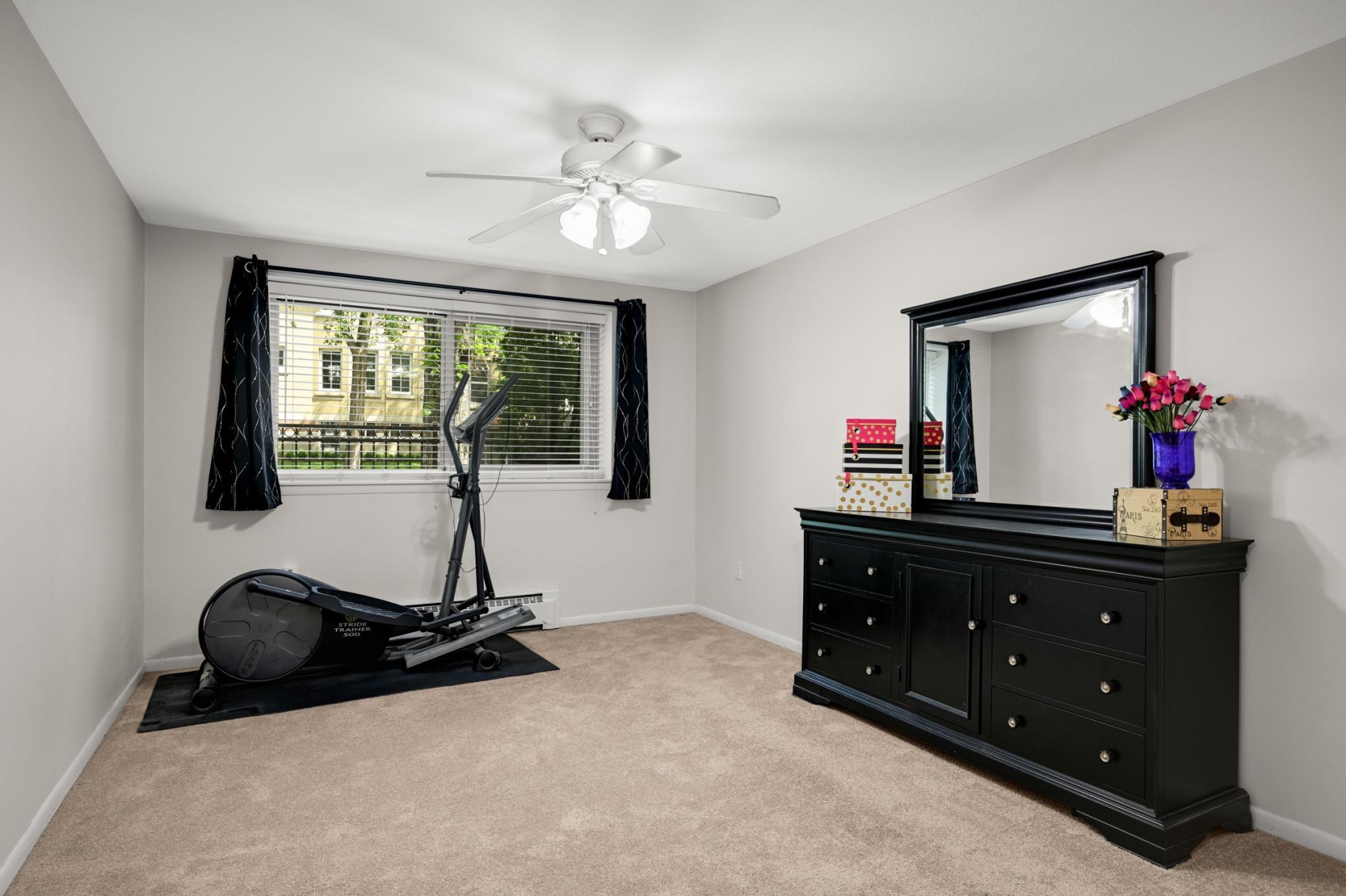 View of Residential at 1901 Emerson Avenue #104, Minneapolis MN 55403, Minneapolis (26 of 45) - Mike Wilen | Minnesota Team Real Estate