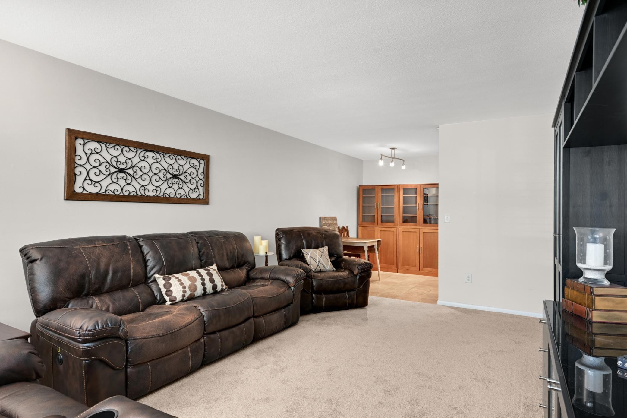 View of Residential at 1901 Emerson Avenue #104, Minneapolis MN 55403, Minneapolis (18 of 45) - Mike Wilen | Minnesota Team Real Estate