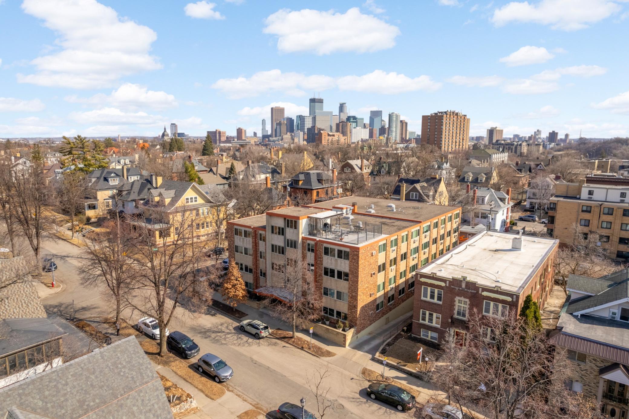 View of Residential at 1901 Emerson Avenue #104, Minneapolis MN 55403, Minneapolis (32 of 45) - Mike Wilen | Minnesota Team Real Estate