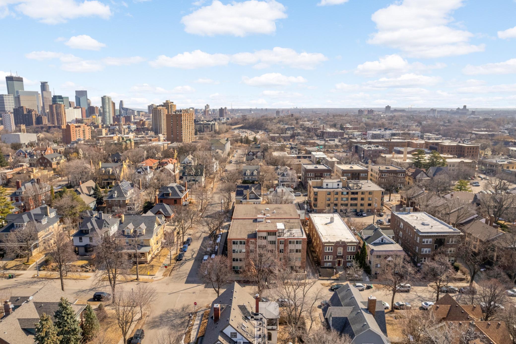 View of Residential at 1901 Emerson Avenue #104, Minneapolis MN 55403, Minneapolis (34 of 45) - Mike Wilen | Minnesota Team Real Estate